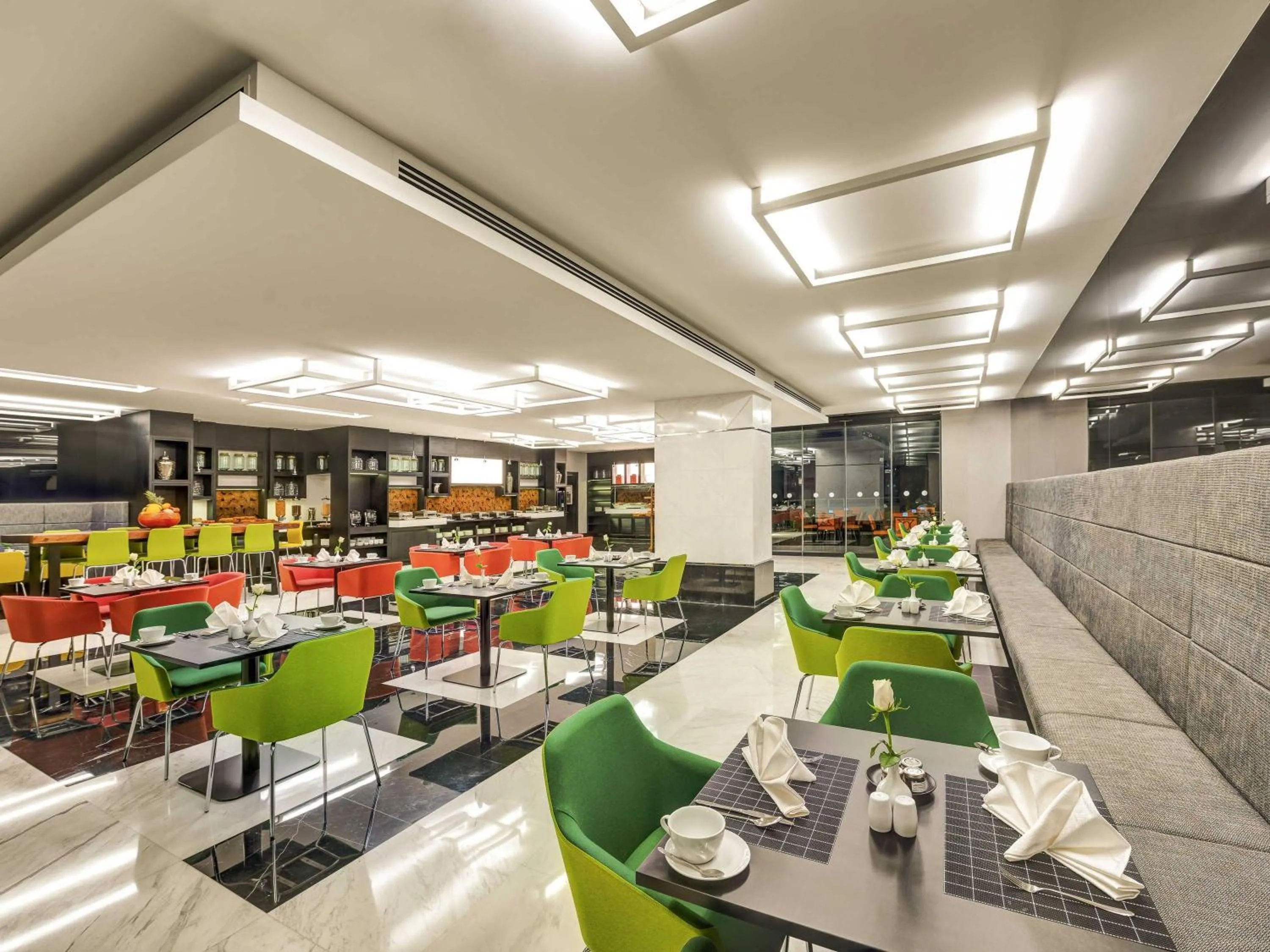 Restaurant/places to eat in Novotel Sharjah Expo Centre