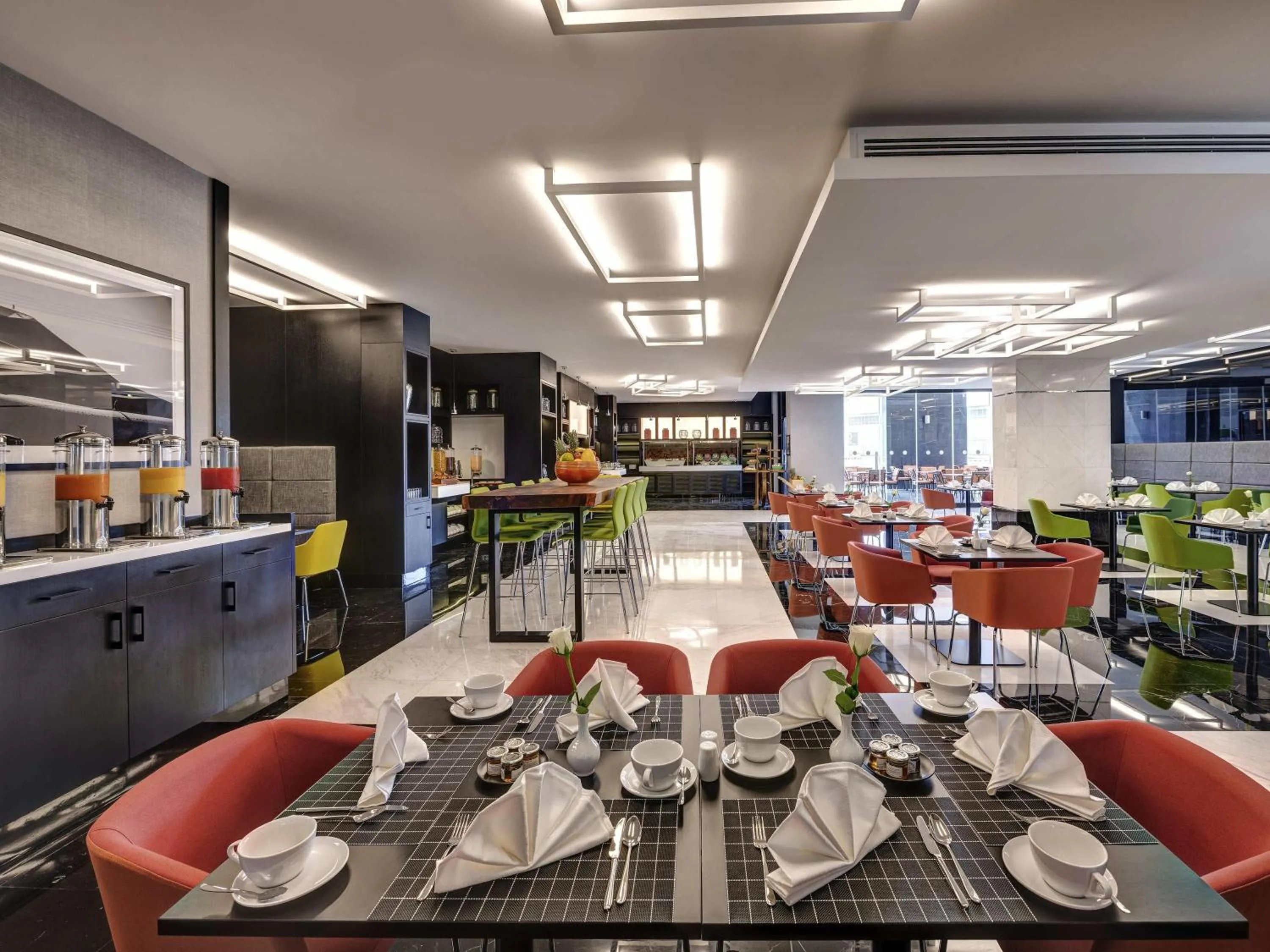 Restaurant/places to eat in Novotel Sharjah Expo Centre