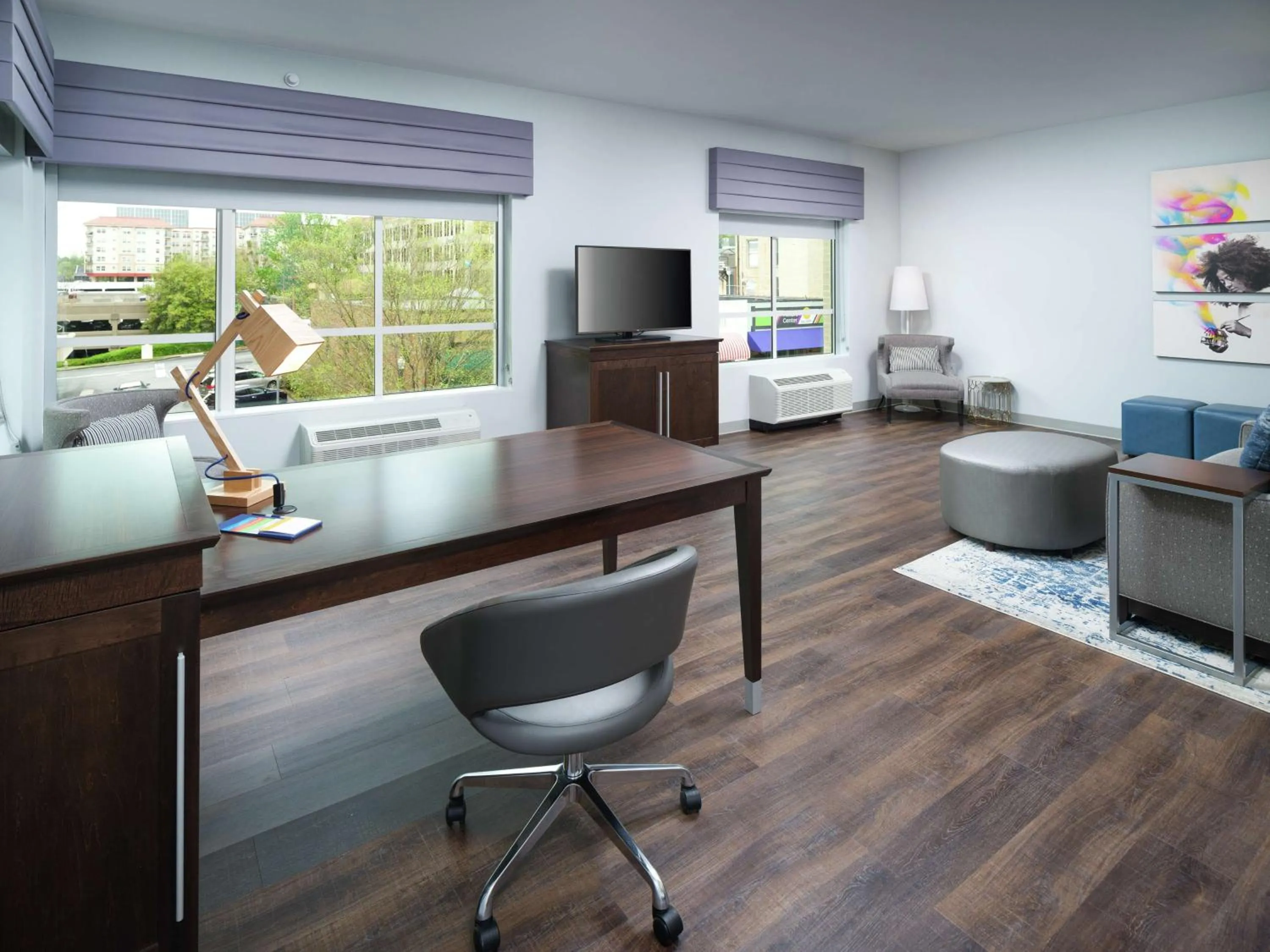 Bedroom in Hampton Inn & Suites Atlanta Decatur/Emory