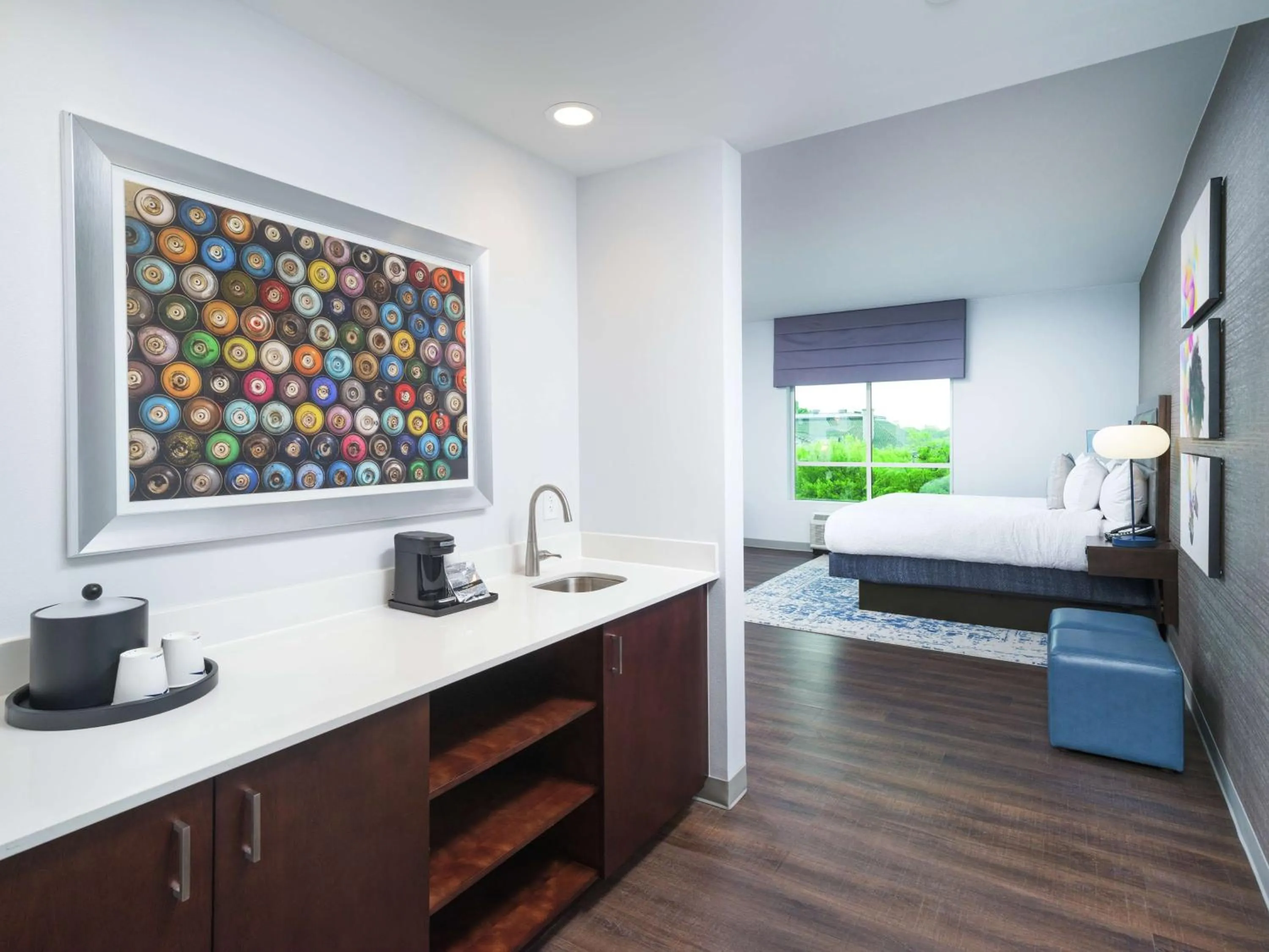 Bed in Hampton Inn & Suites Atlanta Decatur/Emory