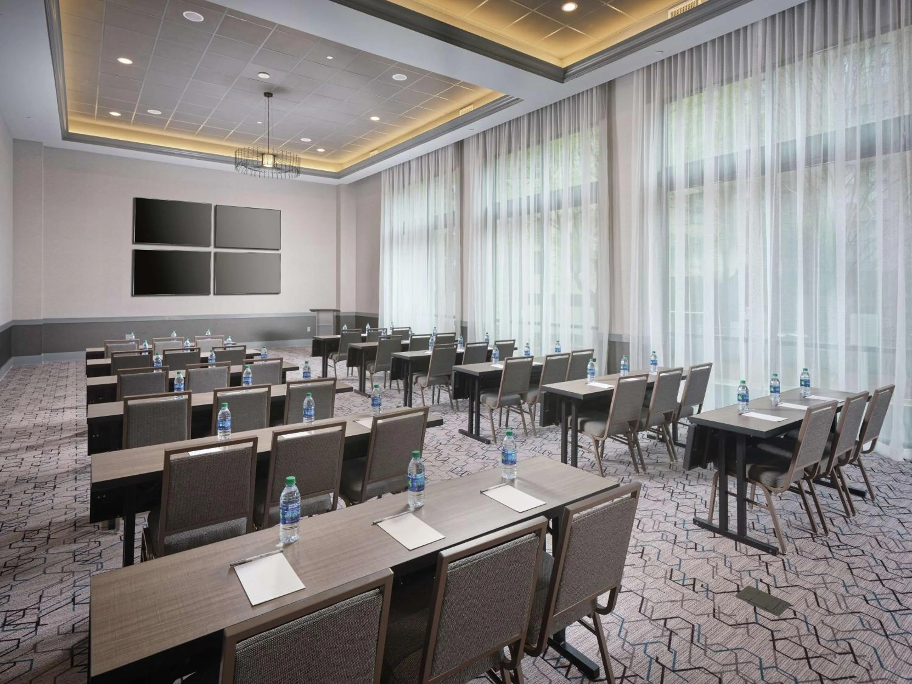 Meeting/conference room in Hampton Inn & Suites Atlanta Decatur/Emory