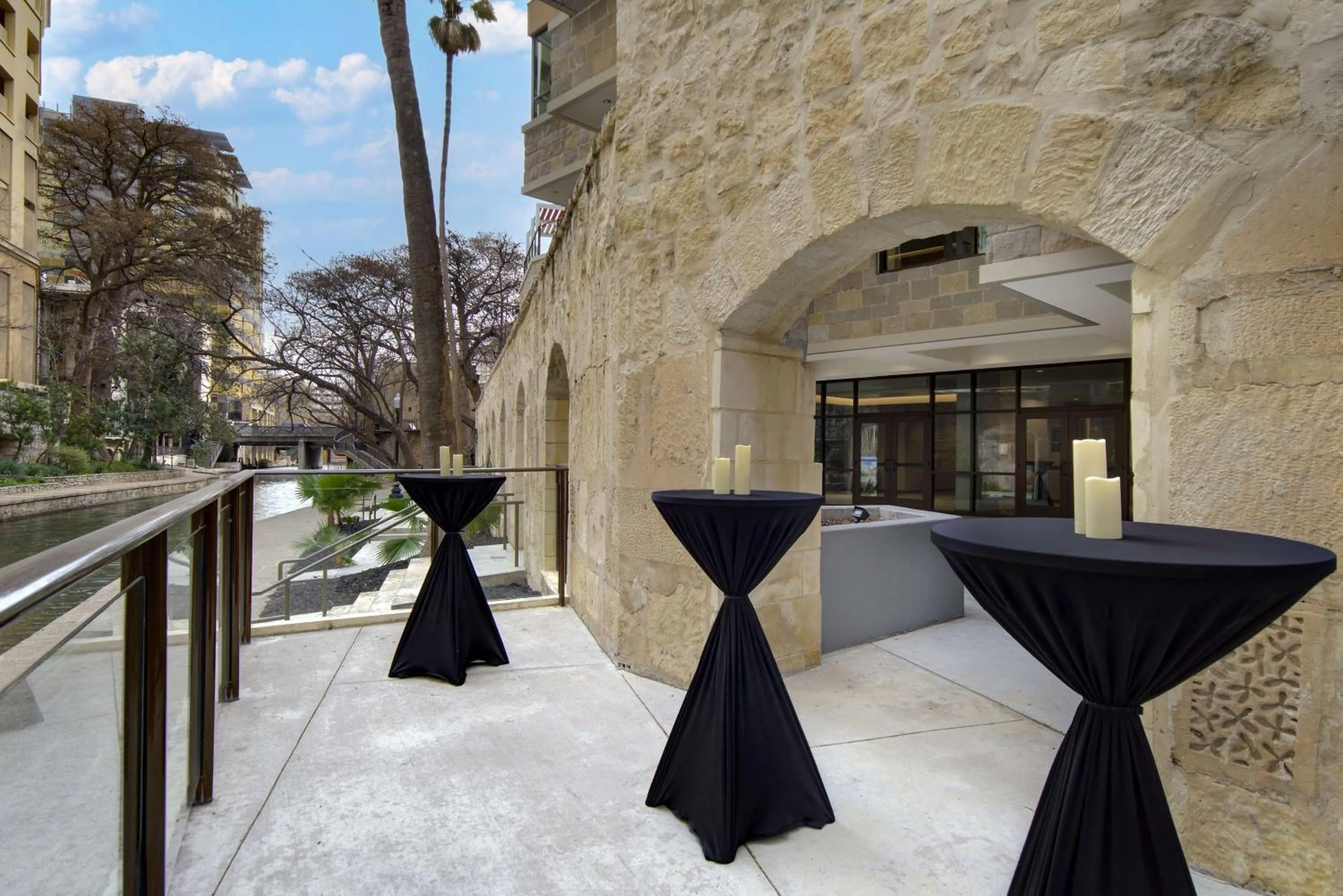 Meeting/conference room in Hampton Inn & Suites San Antonio Riverwalk