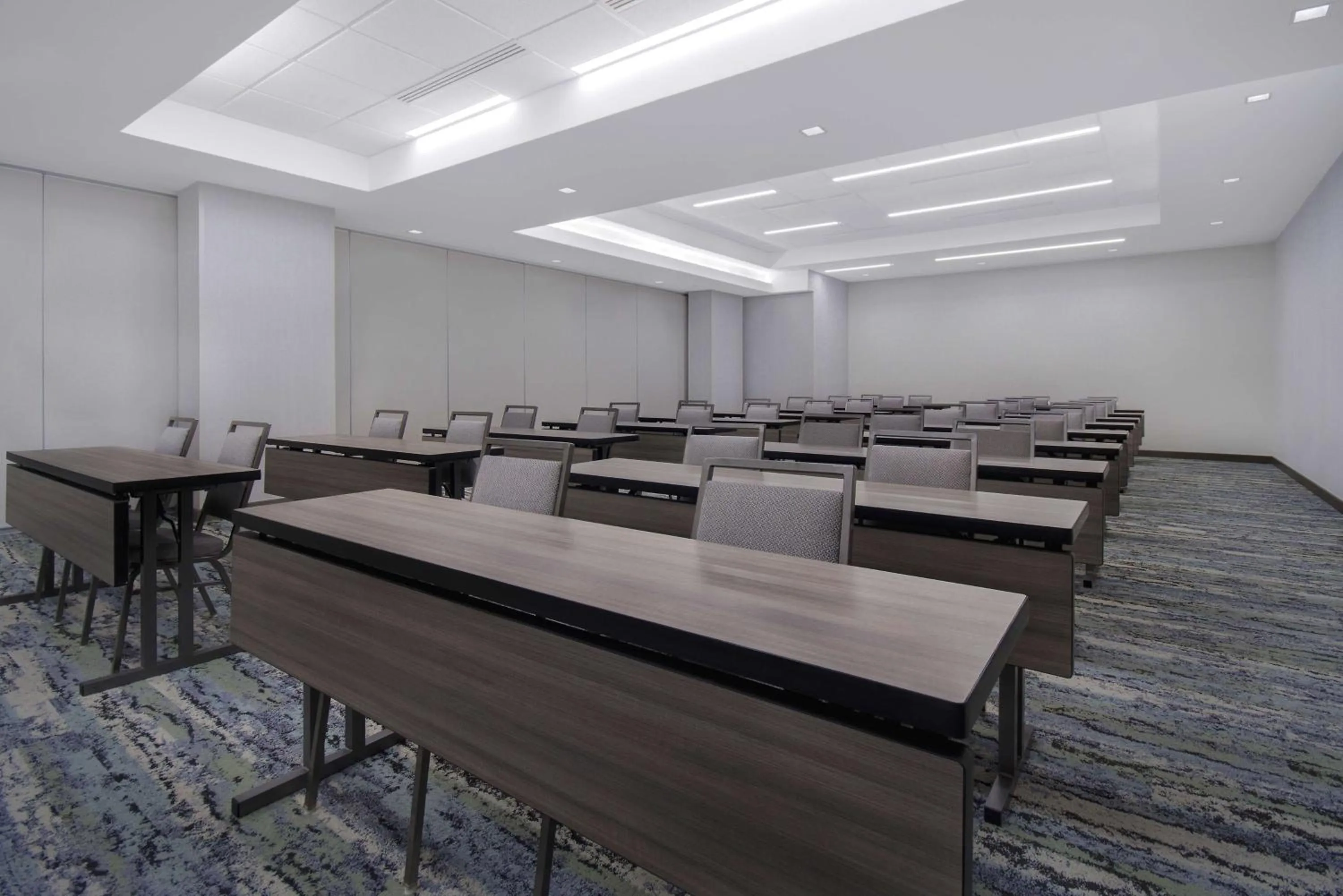Meeting/conference room in Hampton Inn & Suites San Antonio Riverwalk