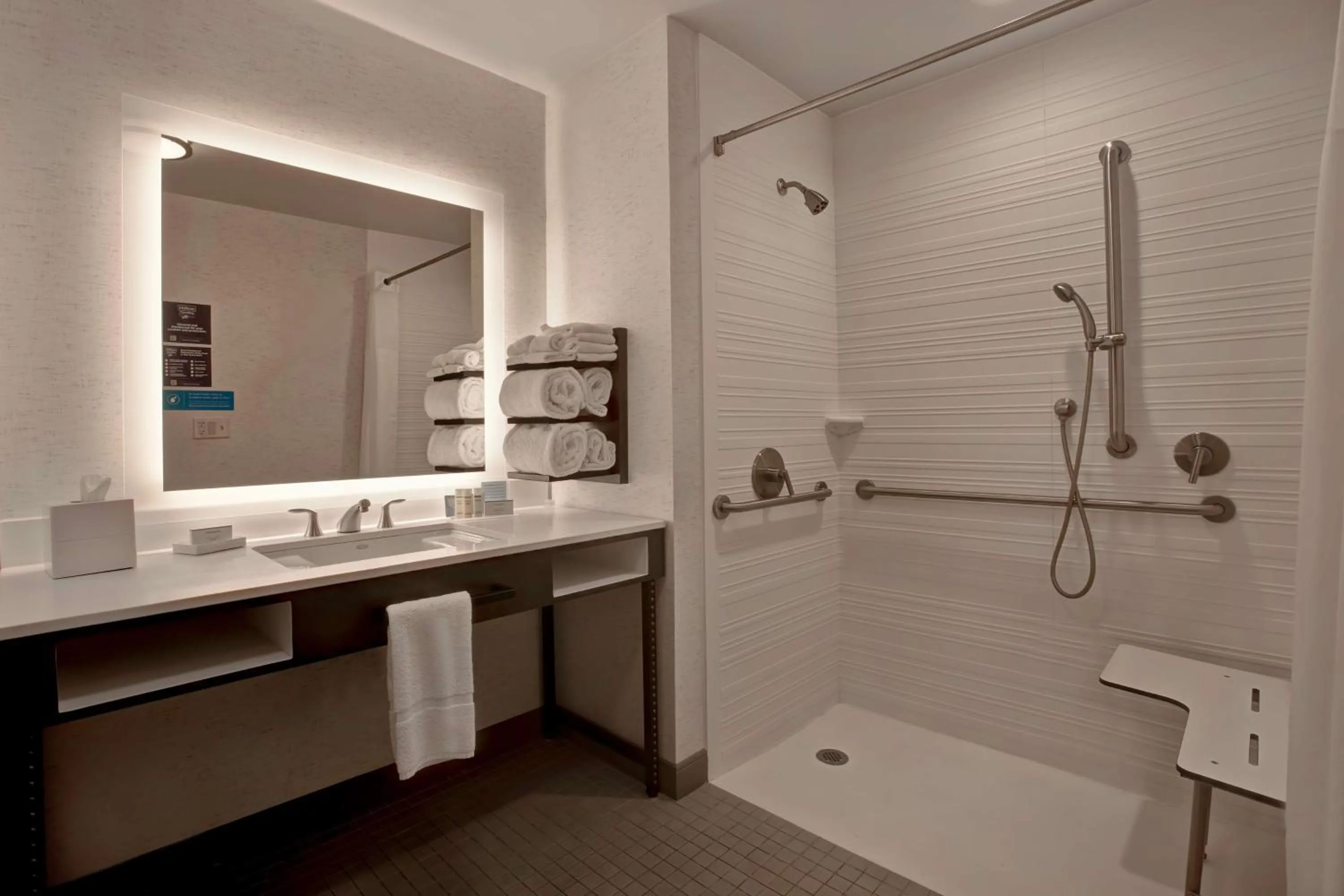 Bathroom in Hampton Inn & Suites San Antonio Riverwalk