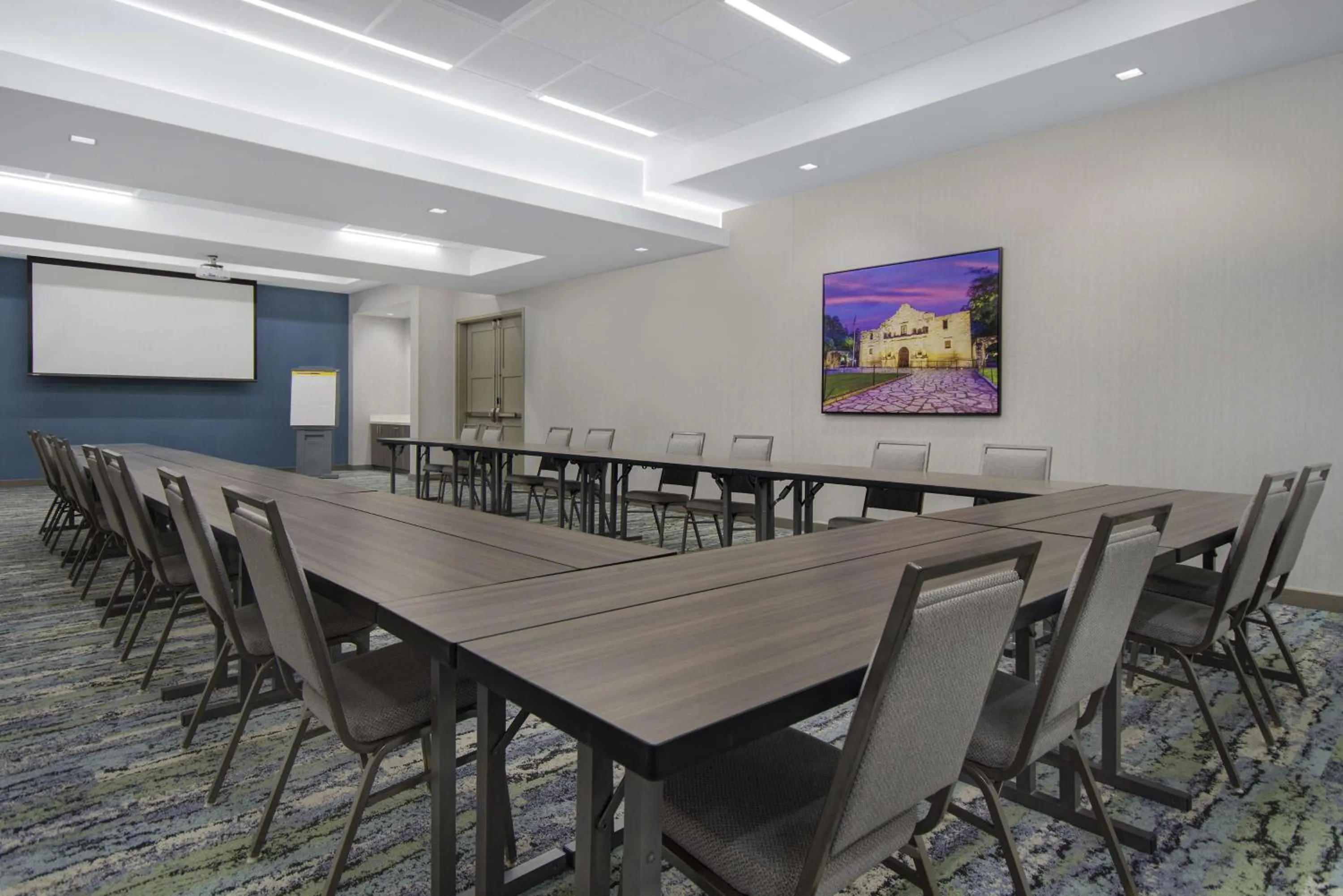 Meeting/conference room in Hampton Inn & Suites San Antonio Riverwalk