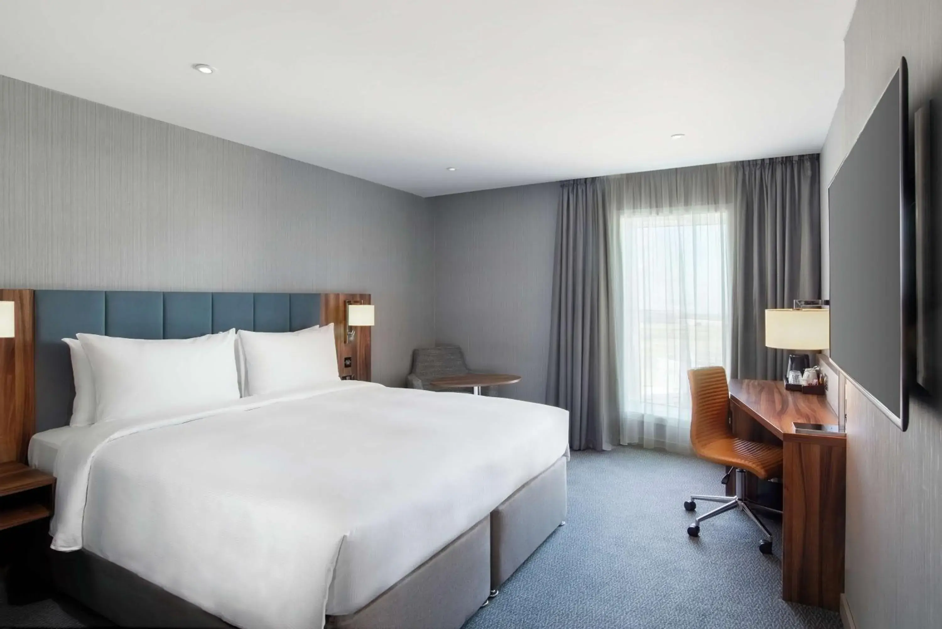 King Room in Hilton Garden Inn London Heathrow Terminal 2 and 3 King Room in Hilton Garden Inn London Heathrow Terminal 2 and 3