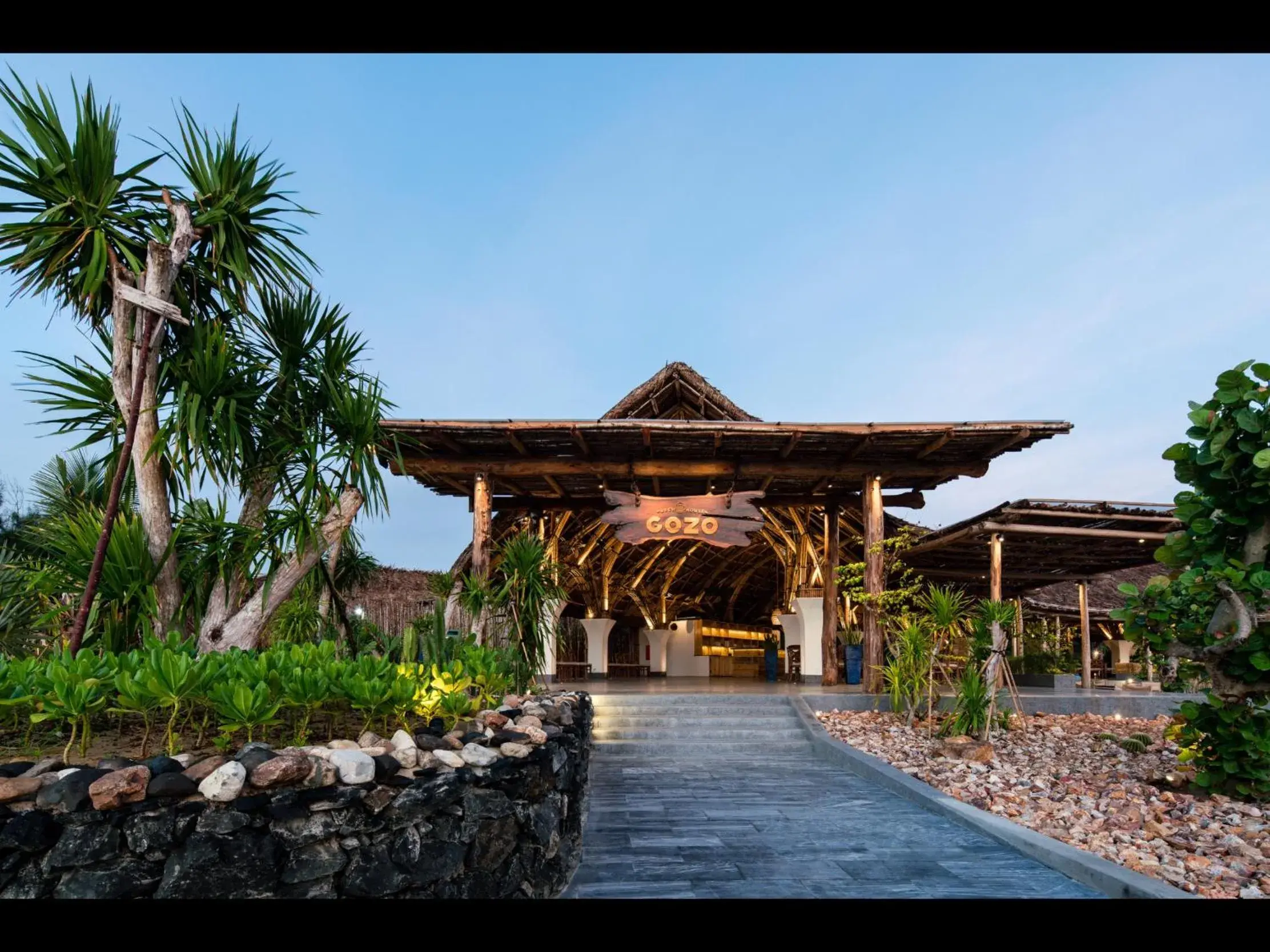 Restaurant/places to eat in Stelia Beach Resort Restaurant/places to eat in Stelia Beach Resort