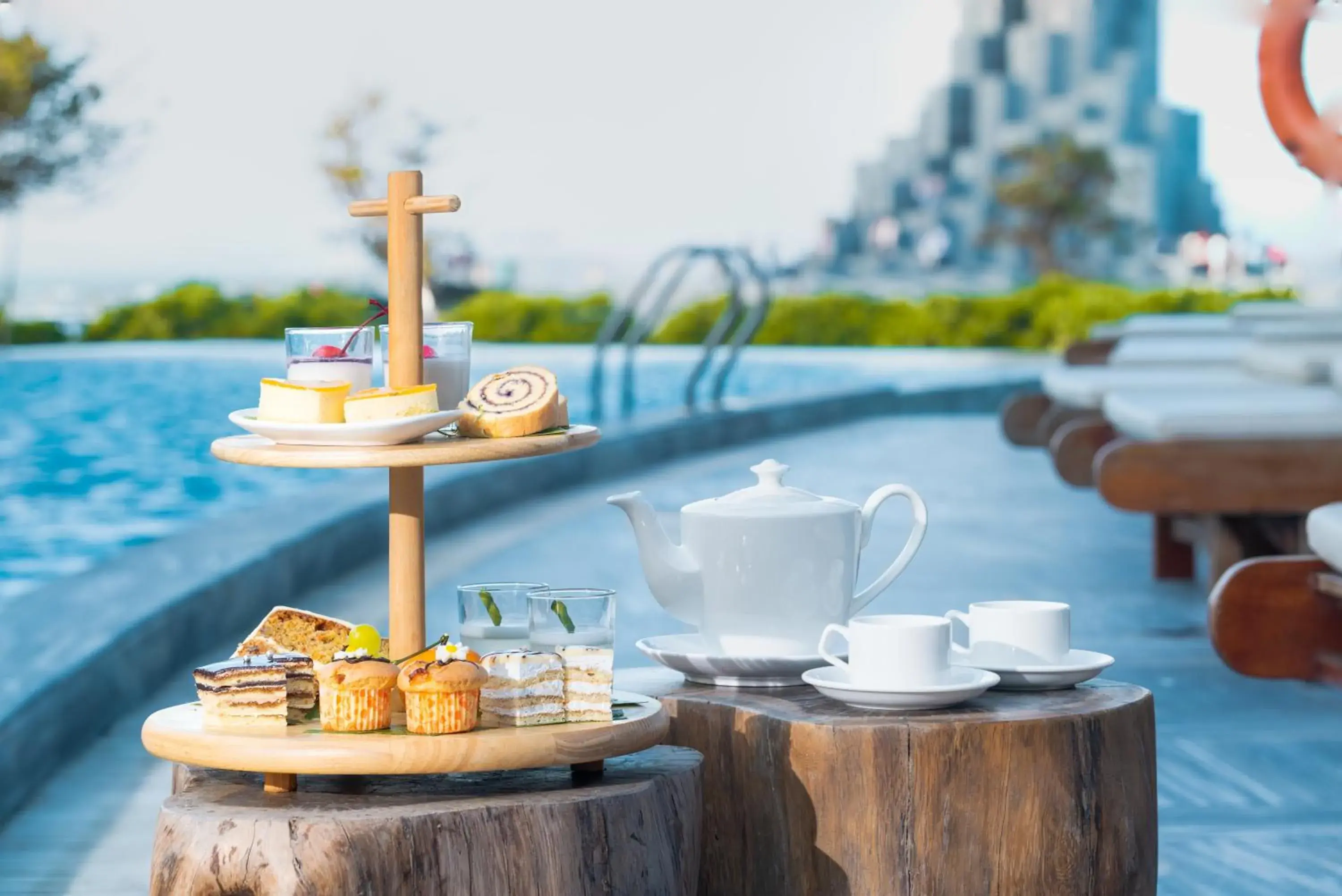 Food and drinks in Stelia Beach Resort Food and drinks in Stelia Beach Resort