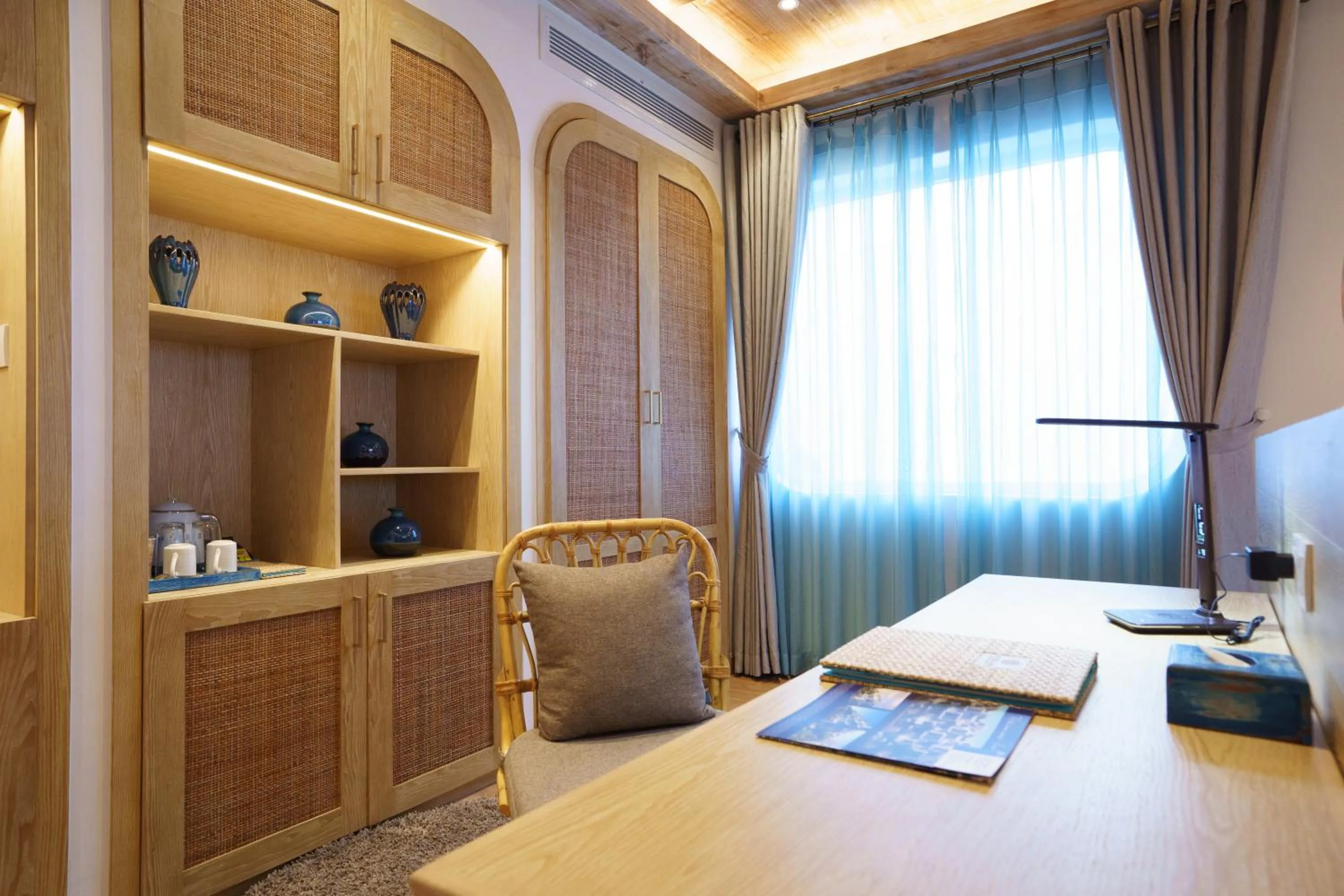 Seating area, Bed in Stelia Beach Resort