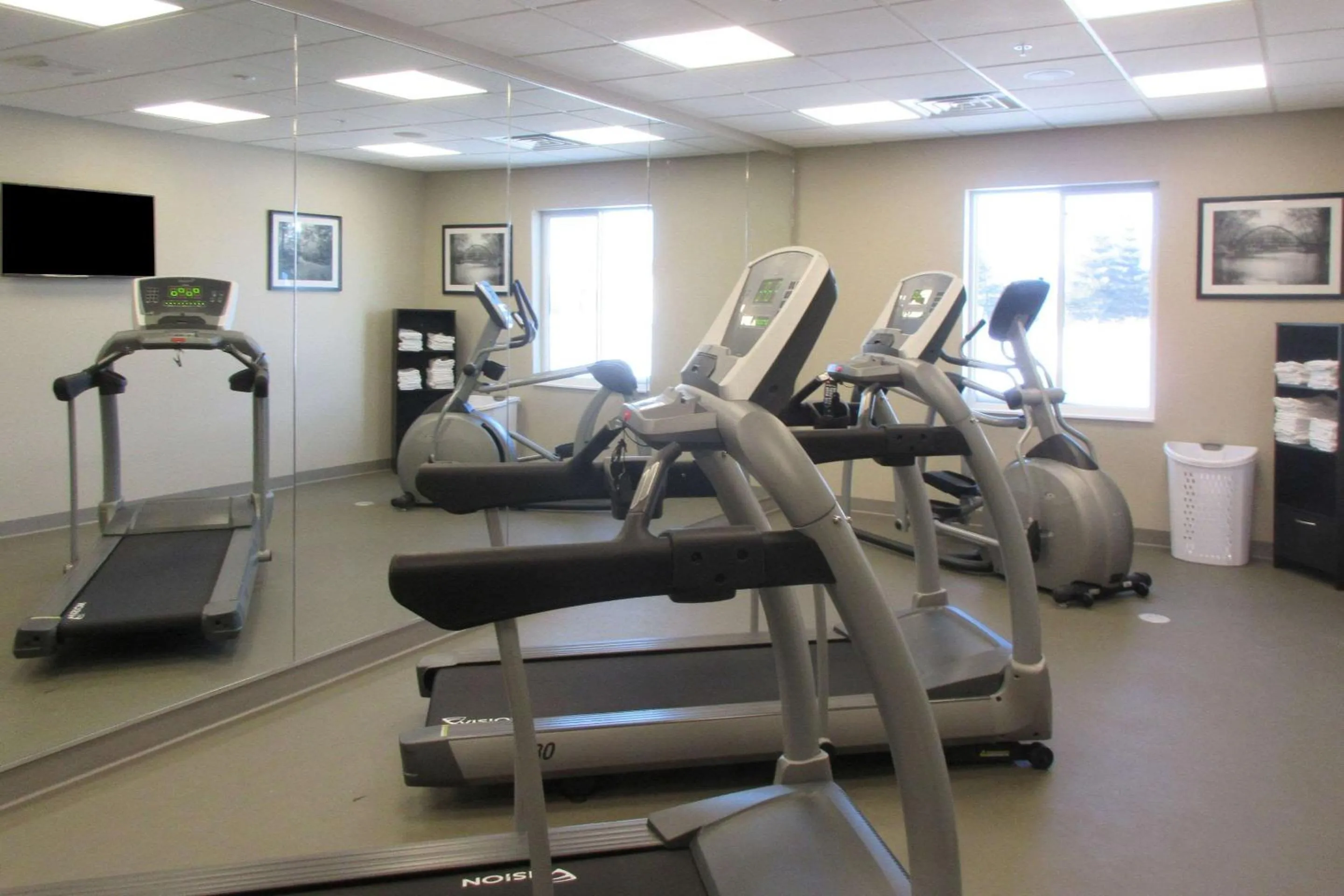 Fitness centre/facilities in Sleep Inn & Suites Oregon - Madison