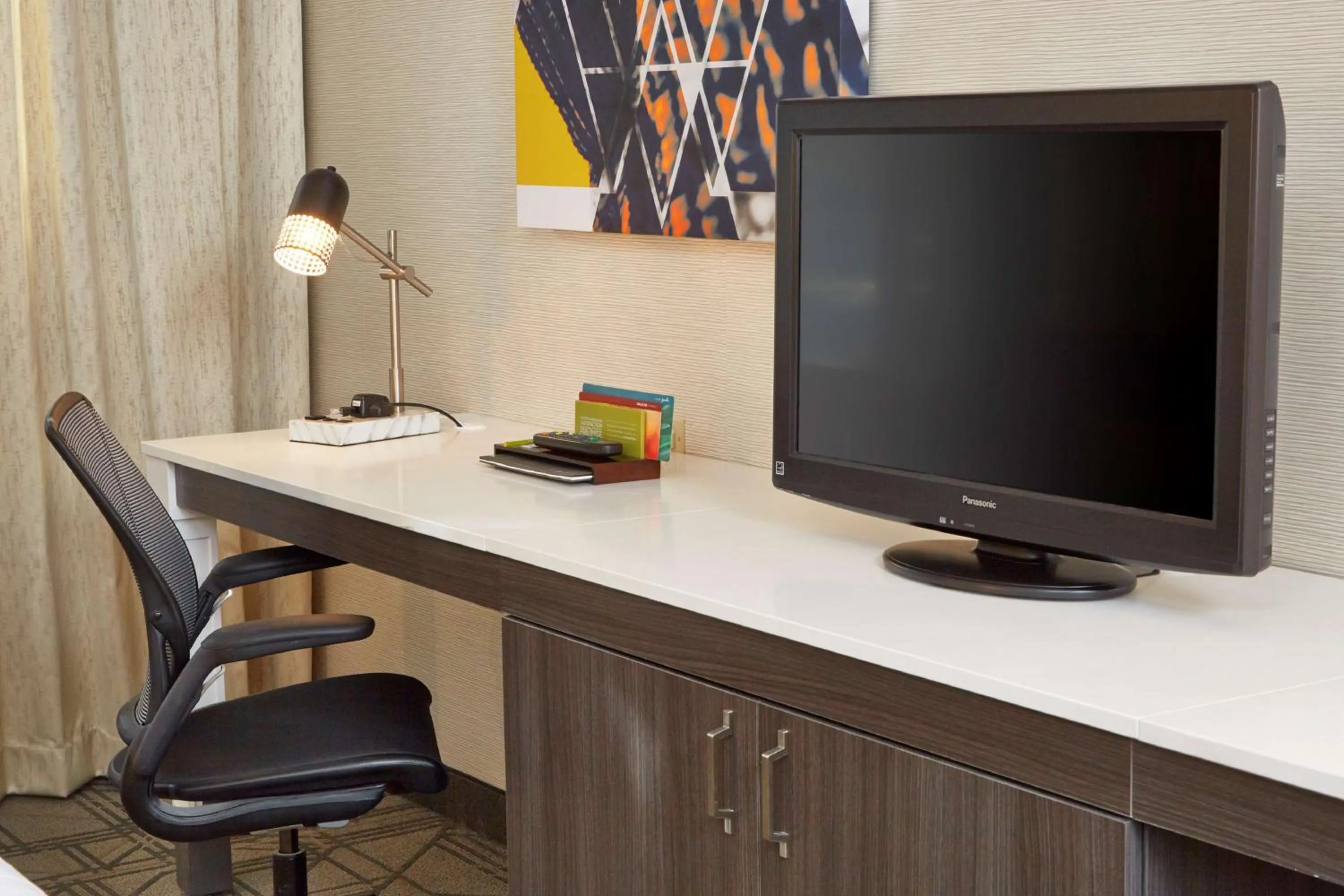 Bedroom in Hilton Garden Inn Scottsdale Old Town