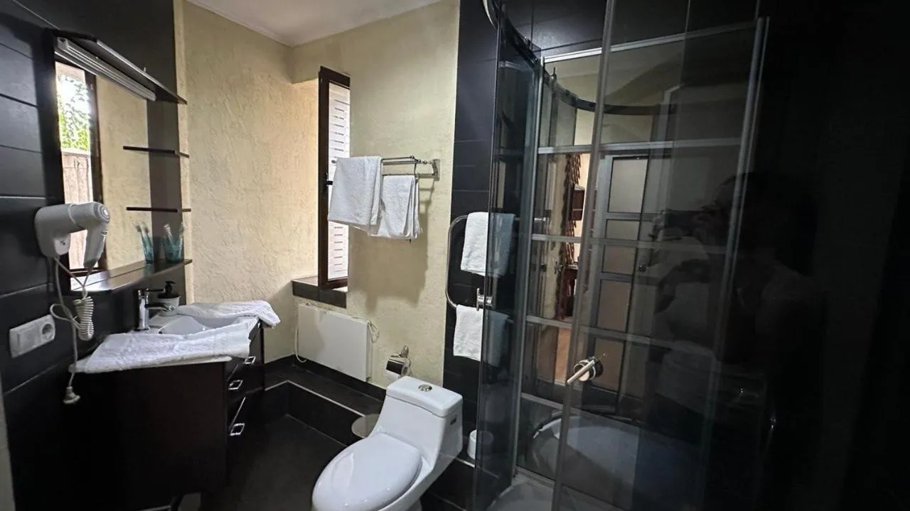 Shower in Tian-Shan Hotel