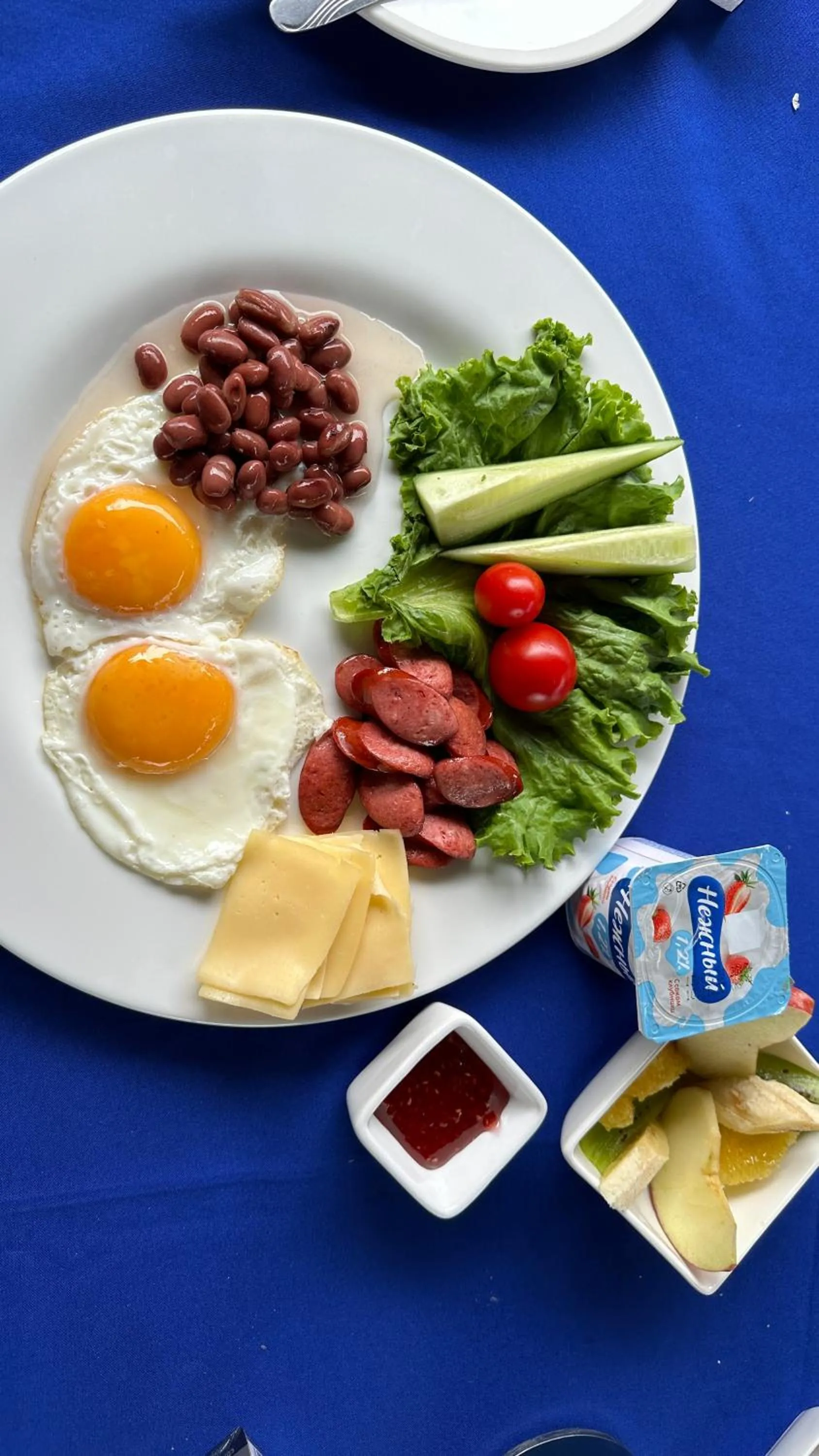 Restaurant/places to eat in Tian-Shan Hotel