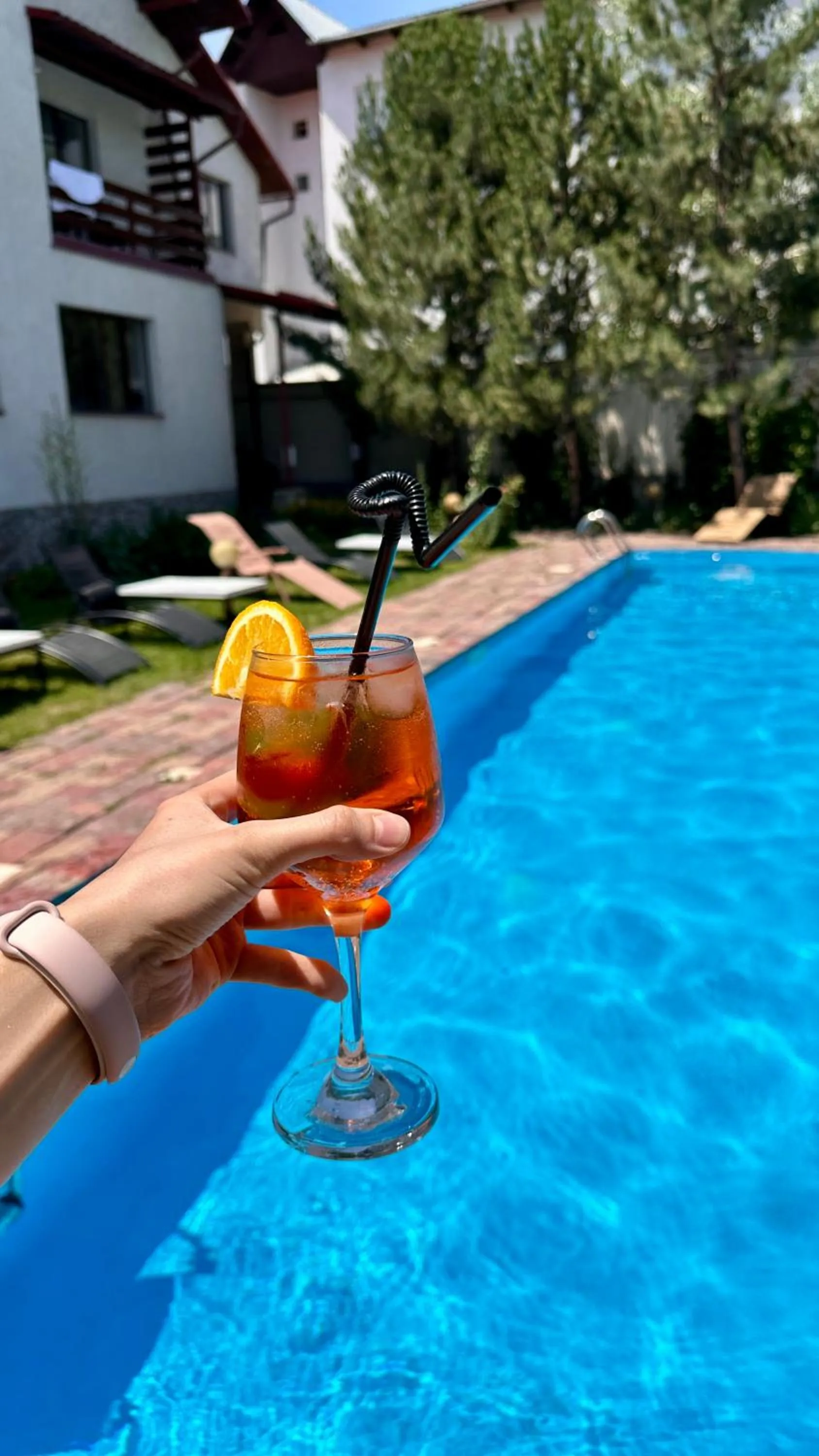 Swimming pool in Tian-Shan Hotel