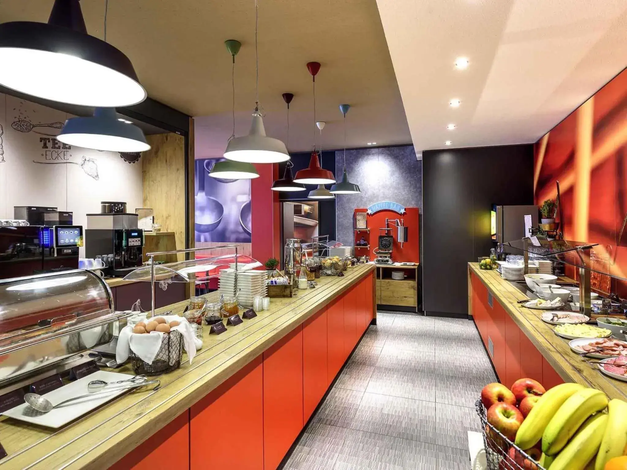 Breakfast in ibis Nürnberg City am Plärrer Breakfast in ibis Nürnberg City am Plärrer