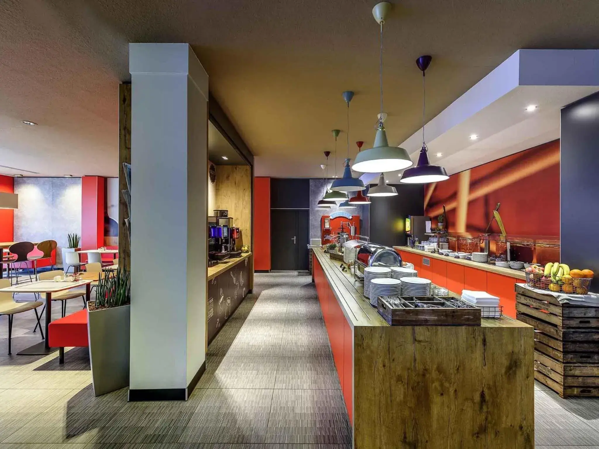 Breakfast in ibis Nürnberg City am Plärrer Breakfast in ibis Nürnberg City am Plärrer