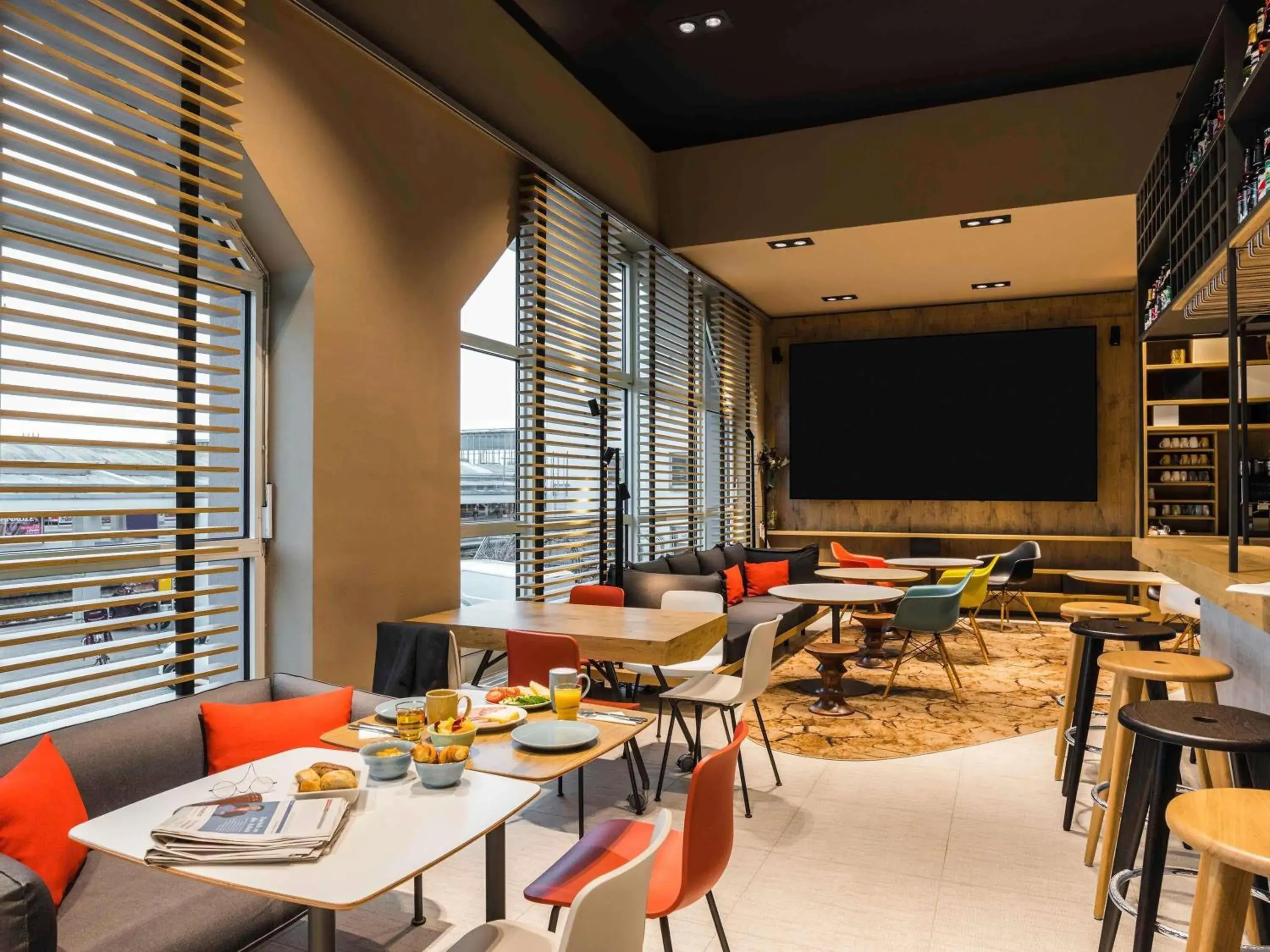 Property building in ibis Heidelberg Hauptbahnhof Property building in ibis Heidelberg Hauptbahnhof