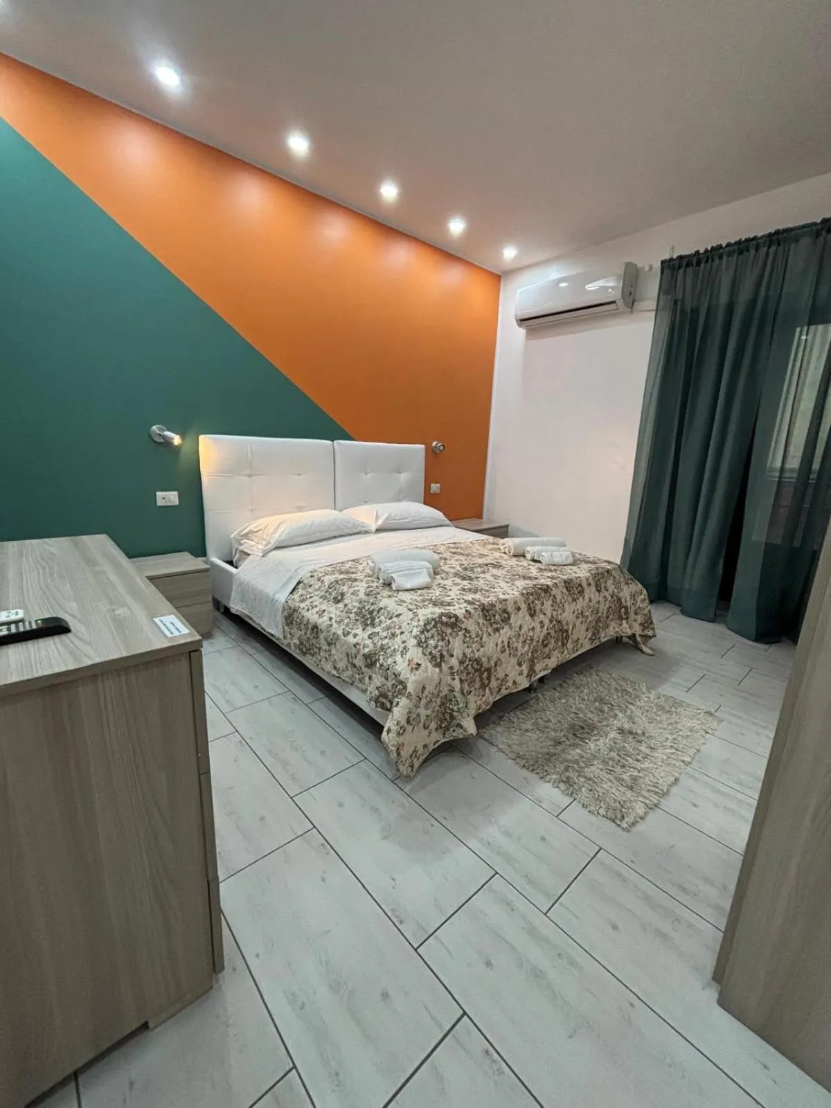 Bed in Primo Hotel