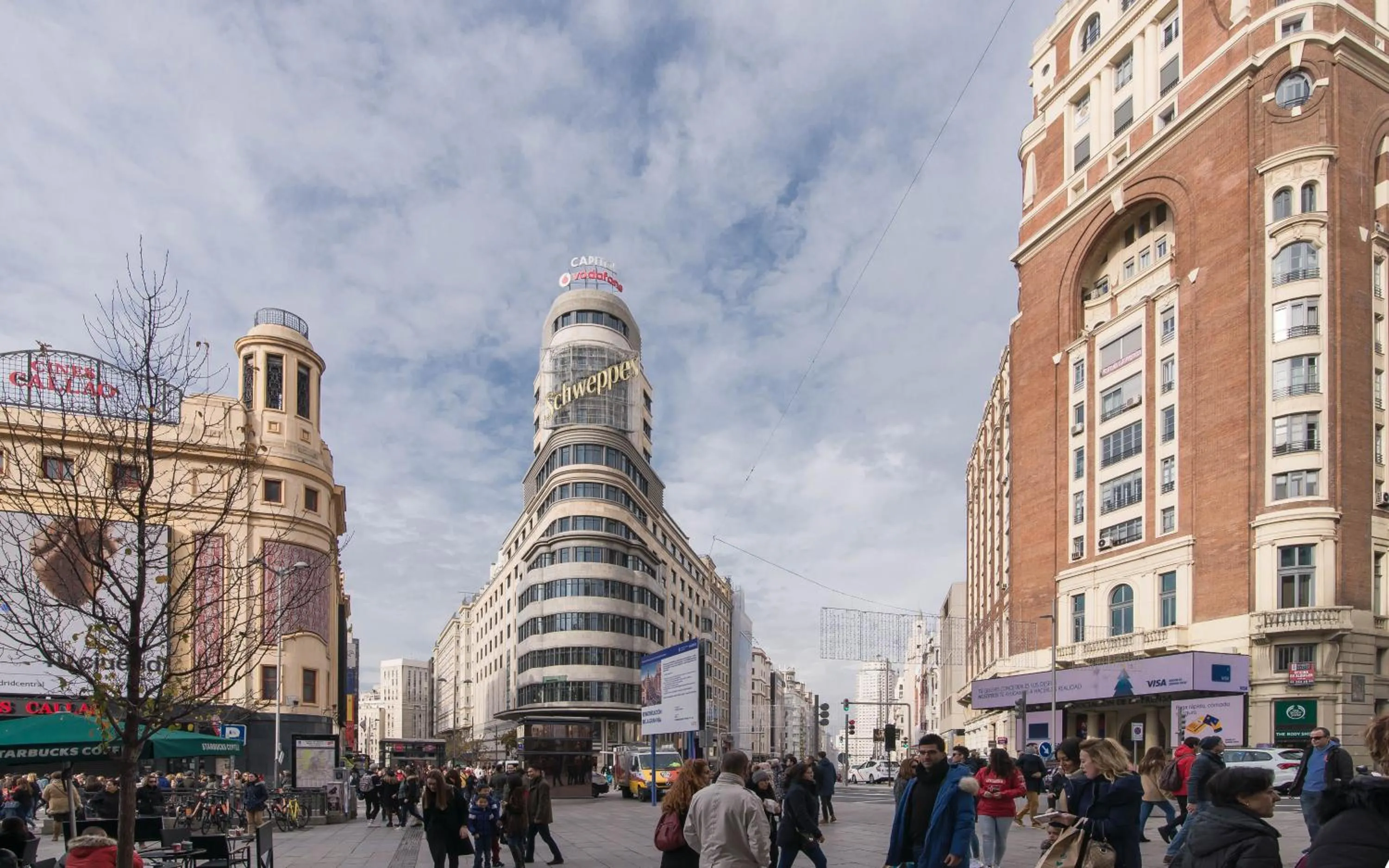 Nearby landmark in Preciados Gran Via Luxury Callao