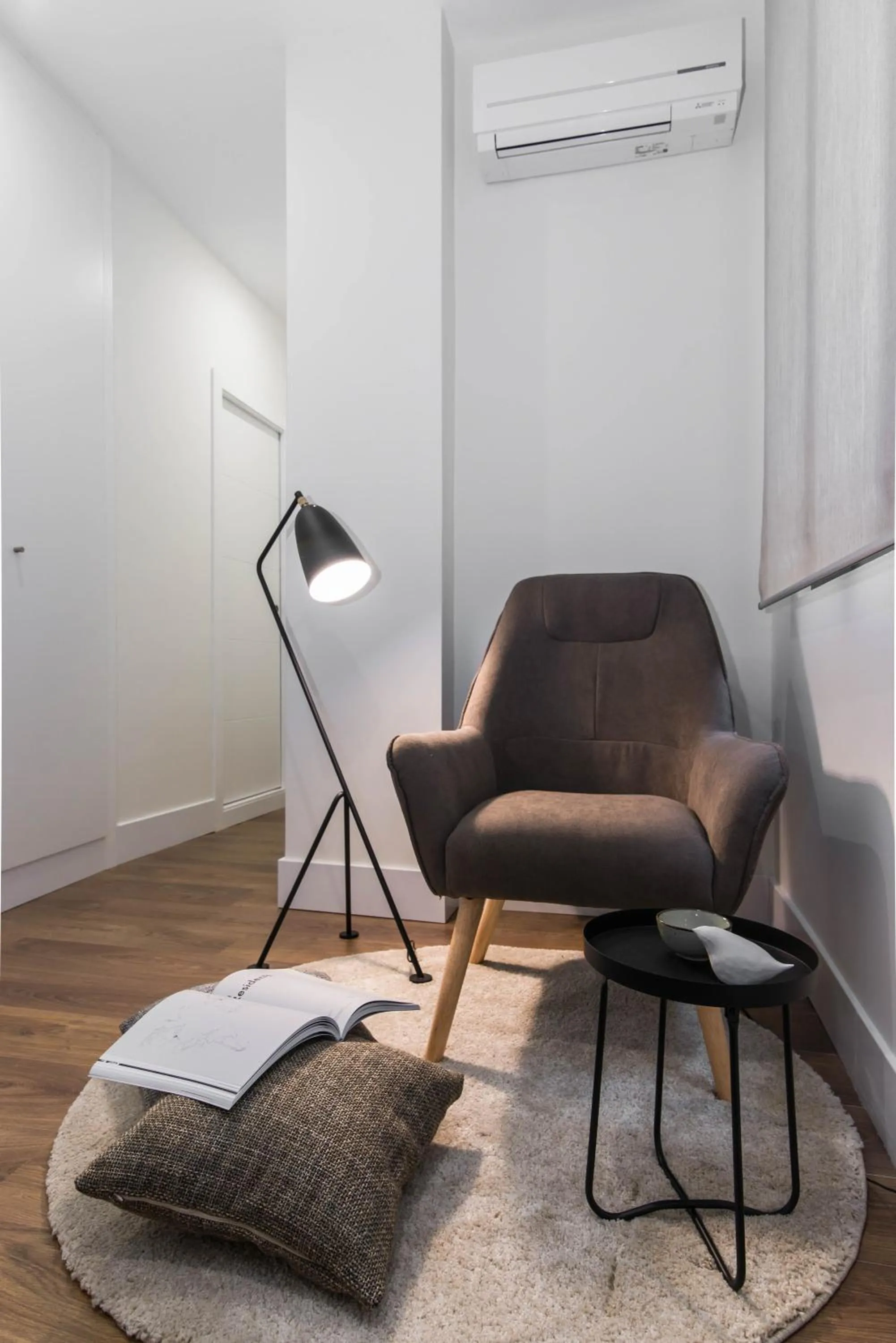 Seating area in Preciados Gran Via Luxury Callao