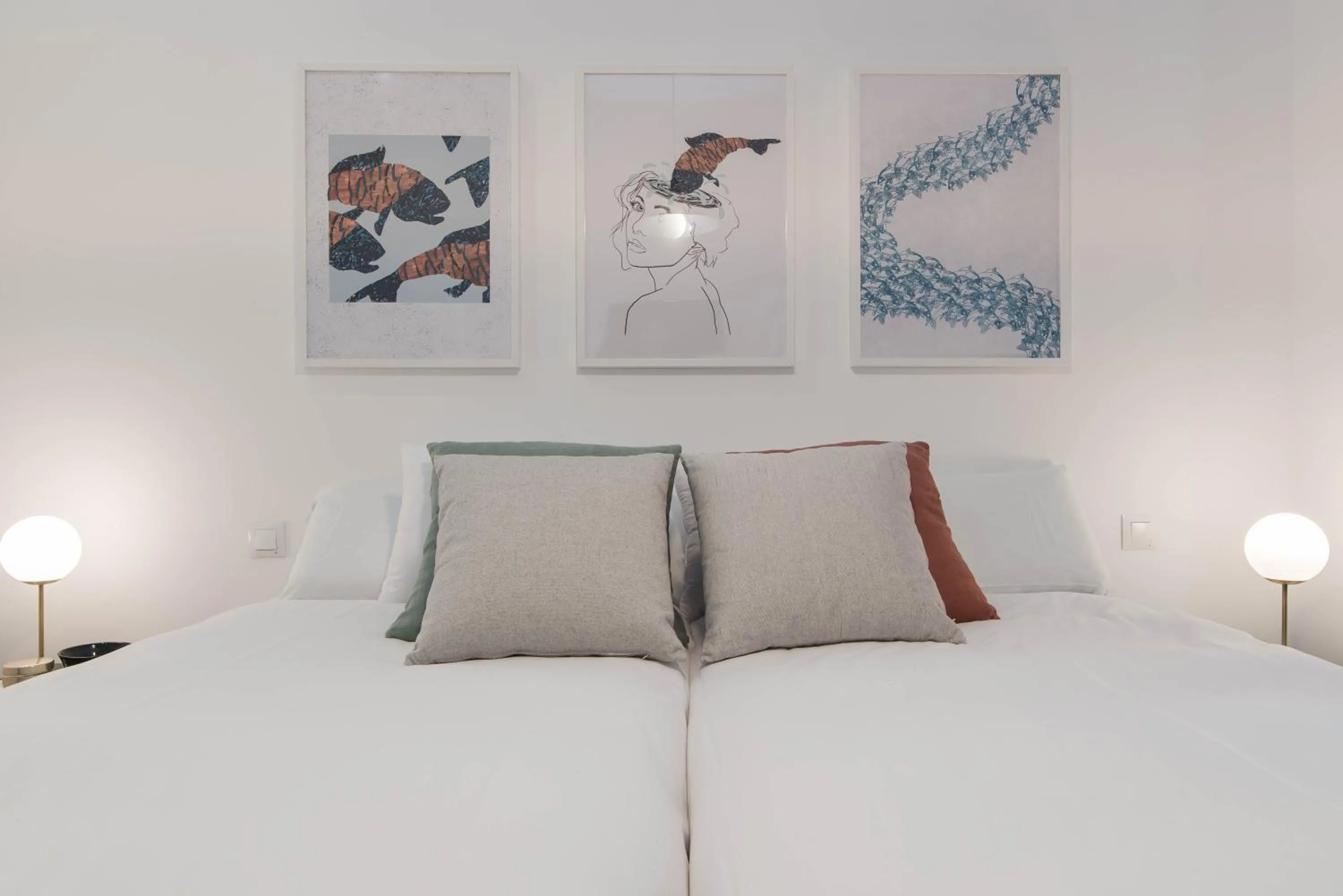 Bed in Preciados Gran Via Luxury Callao
