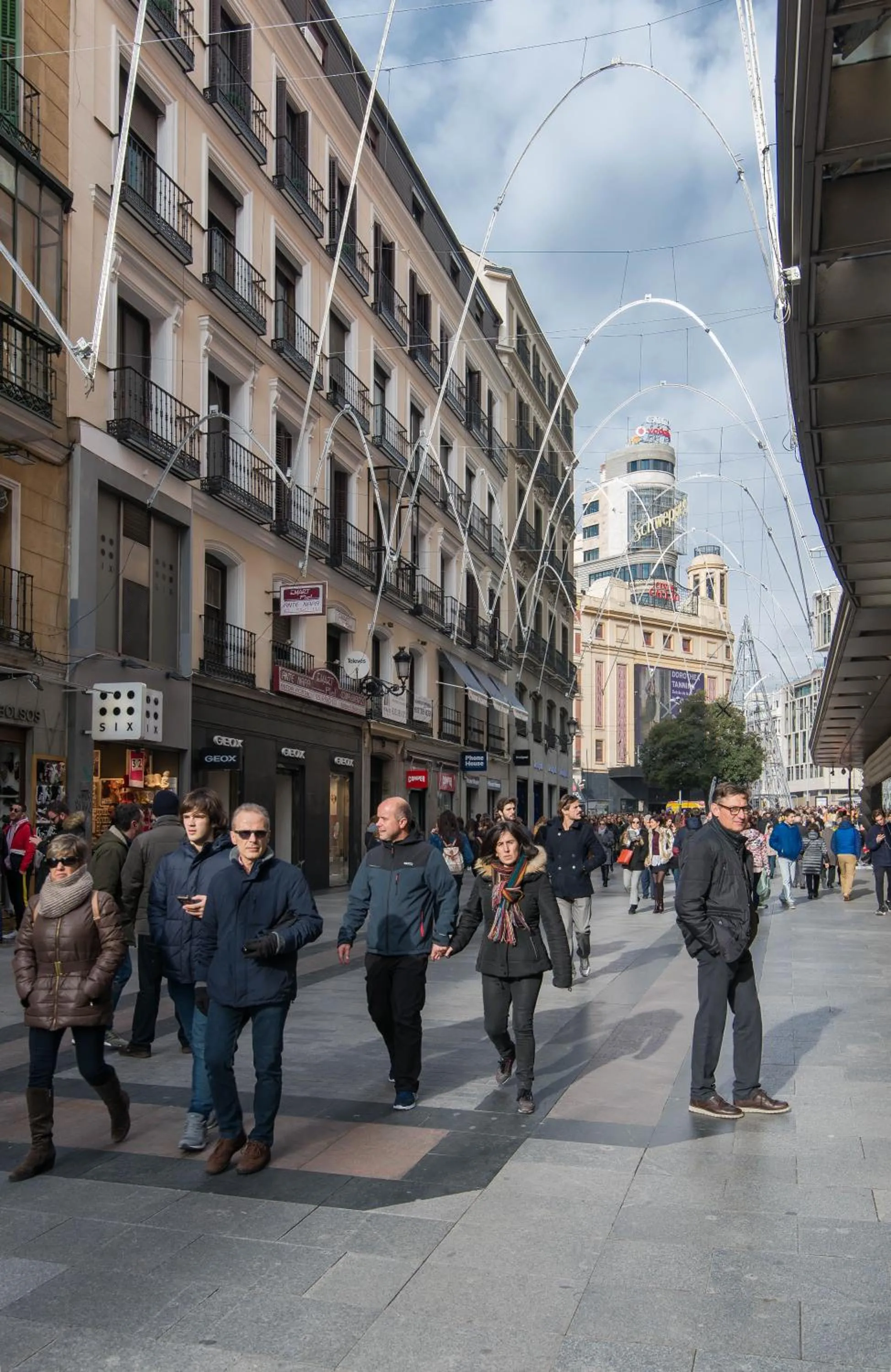 Property building in Preciados Gran Via Luxury Callao