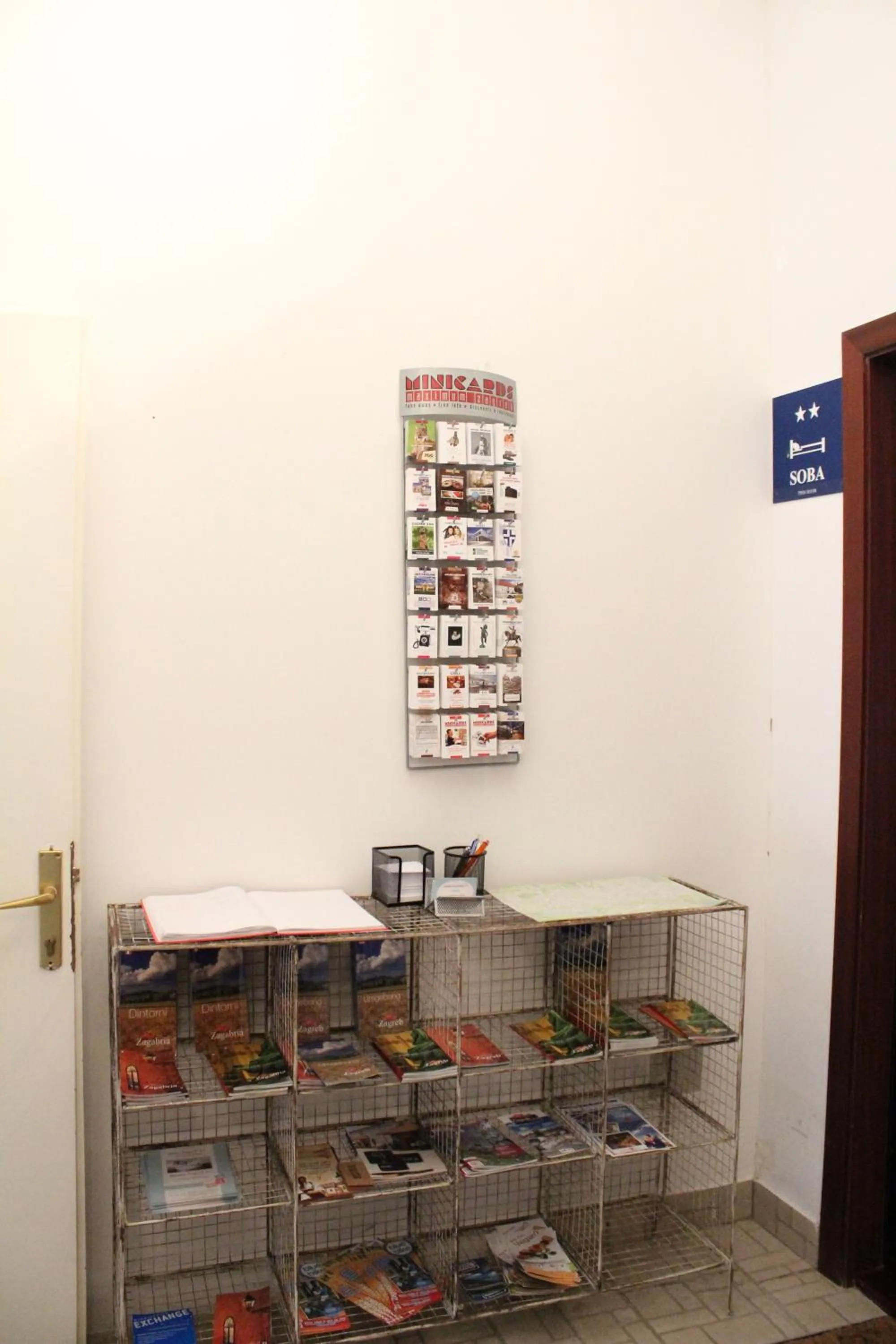 Facade/entrance in Rooms Zagreb 17