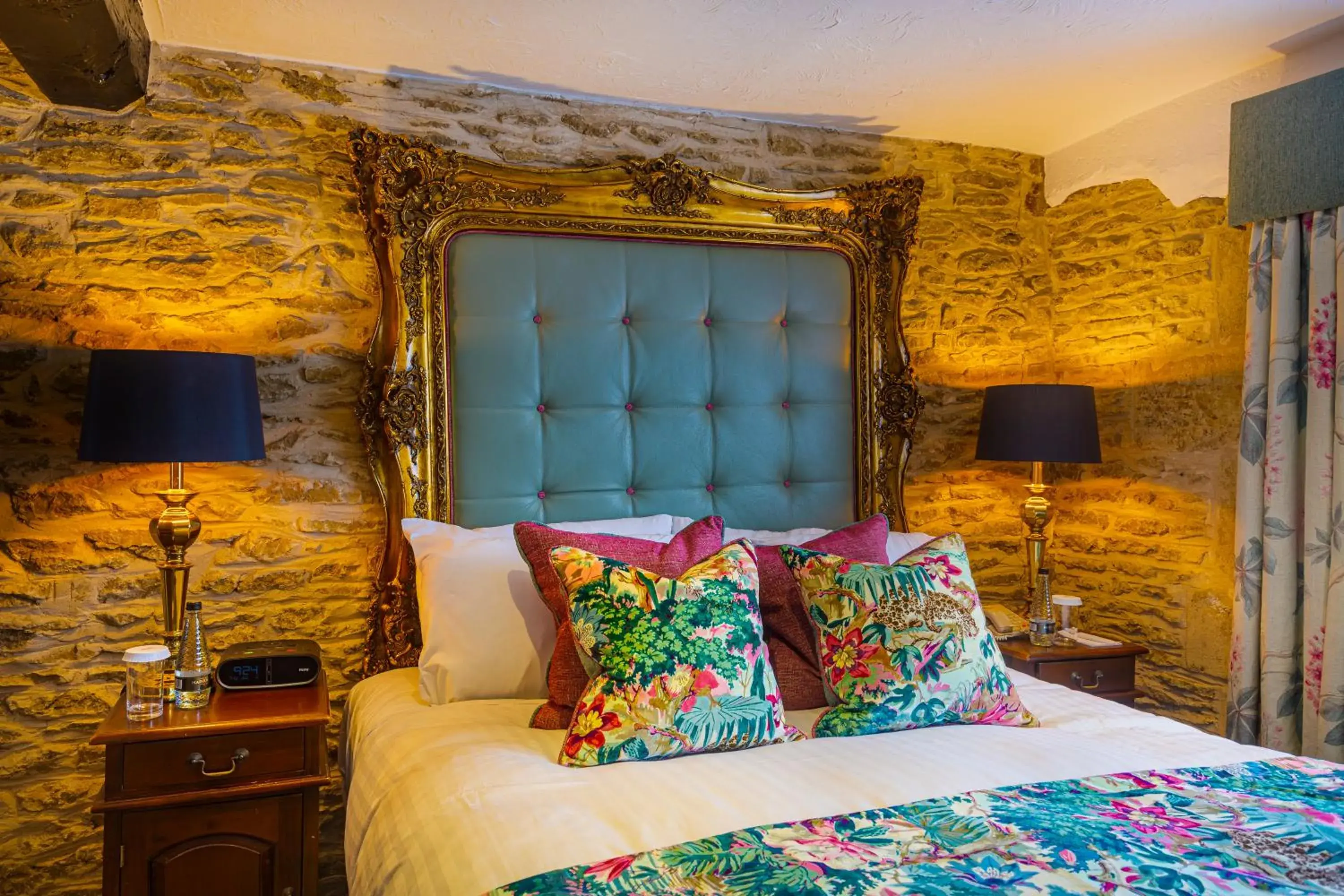 Superior Double Room in The Bell Inn, Stilton, Cambridgeshire - The Coaching Inn Group Superior Double Room in The Bell Inn, Stilton, Cambridgeshire - The Coaching Inn Group