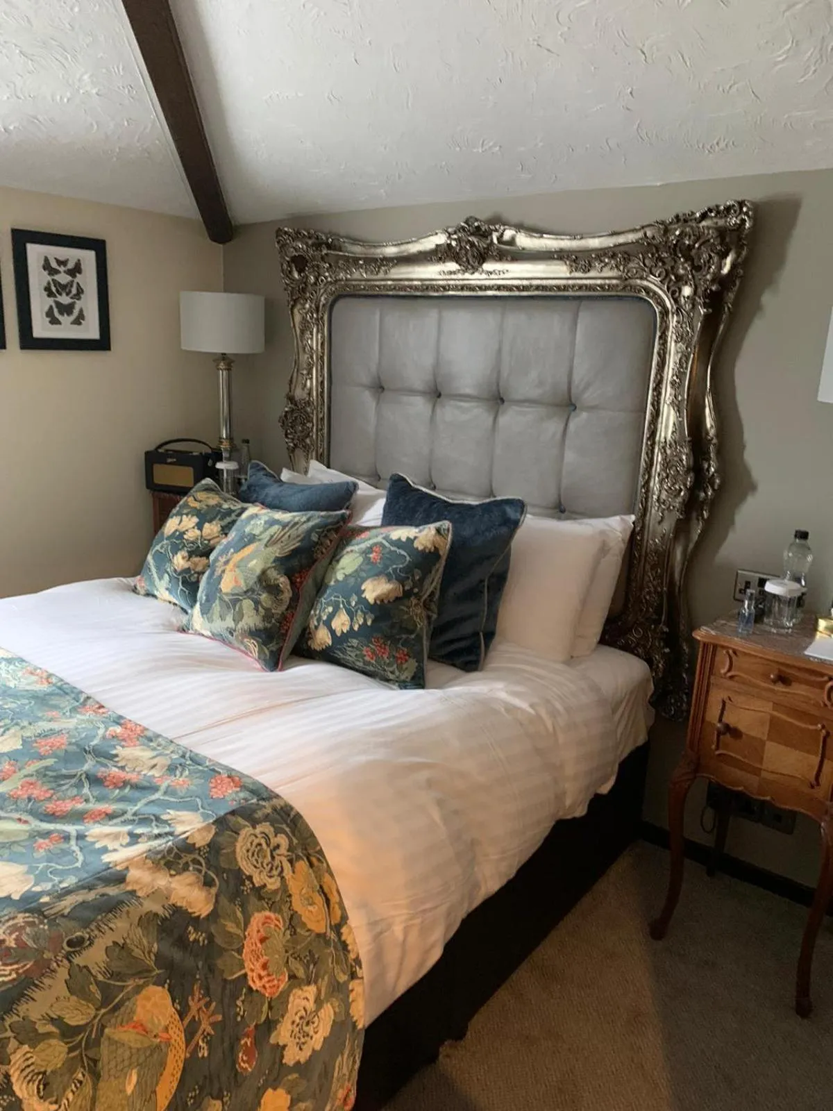 Bedroom, Bed in The Bell Inn, Stilton, Cambridgeshire - The Coaching Inn Group