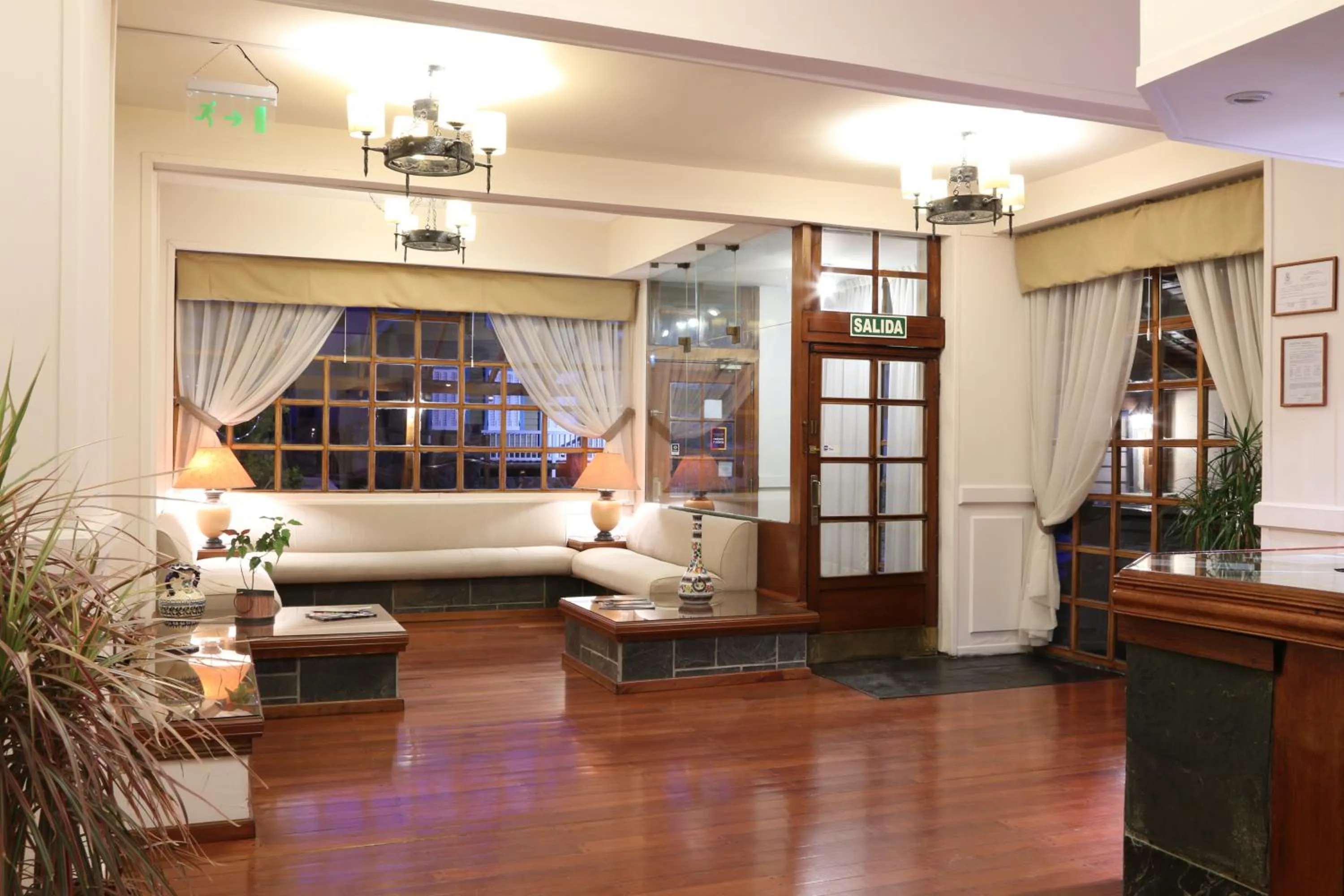 Lobby or reception in Hotel Cottbus