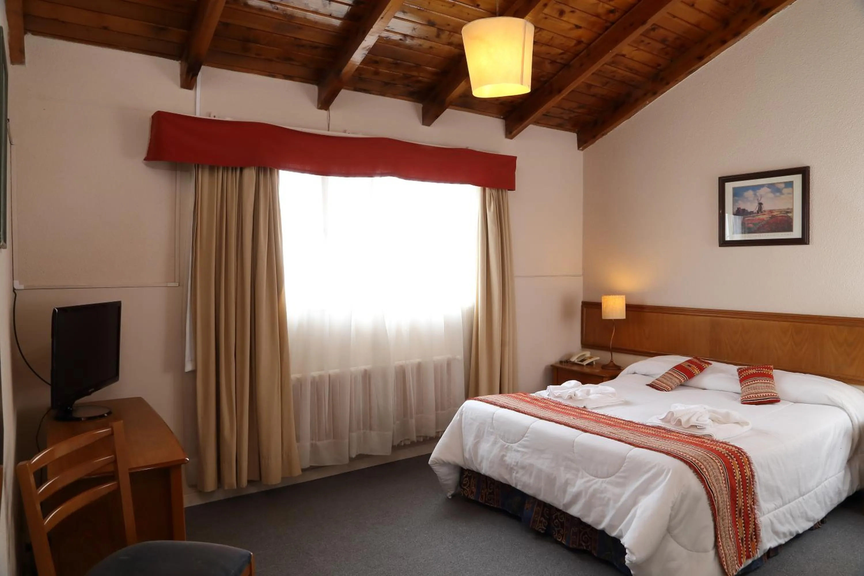 Bedroom, Bed in Hotel Cottbus