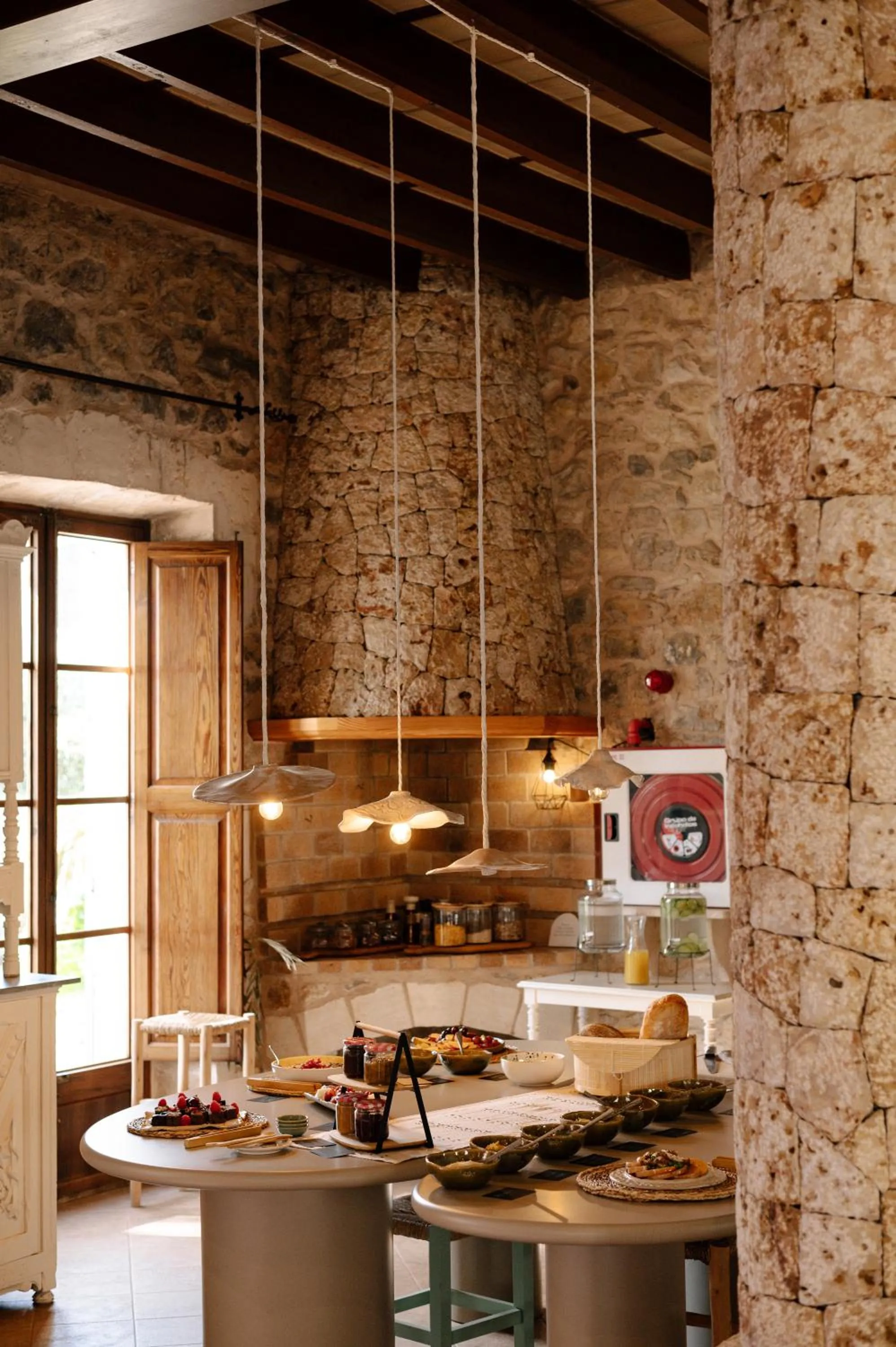 Breakfast in Curolla Petit Hotel