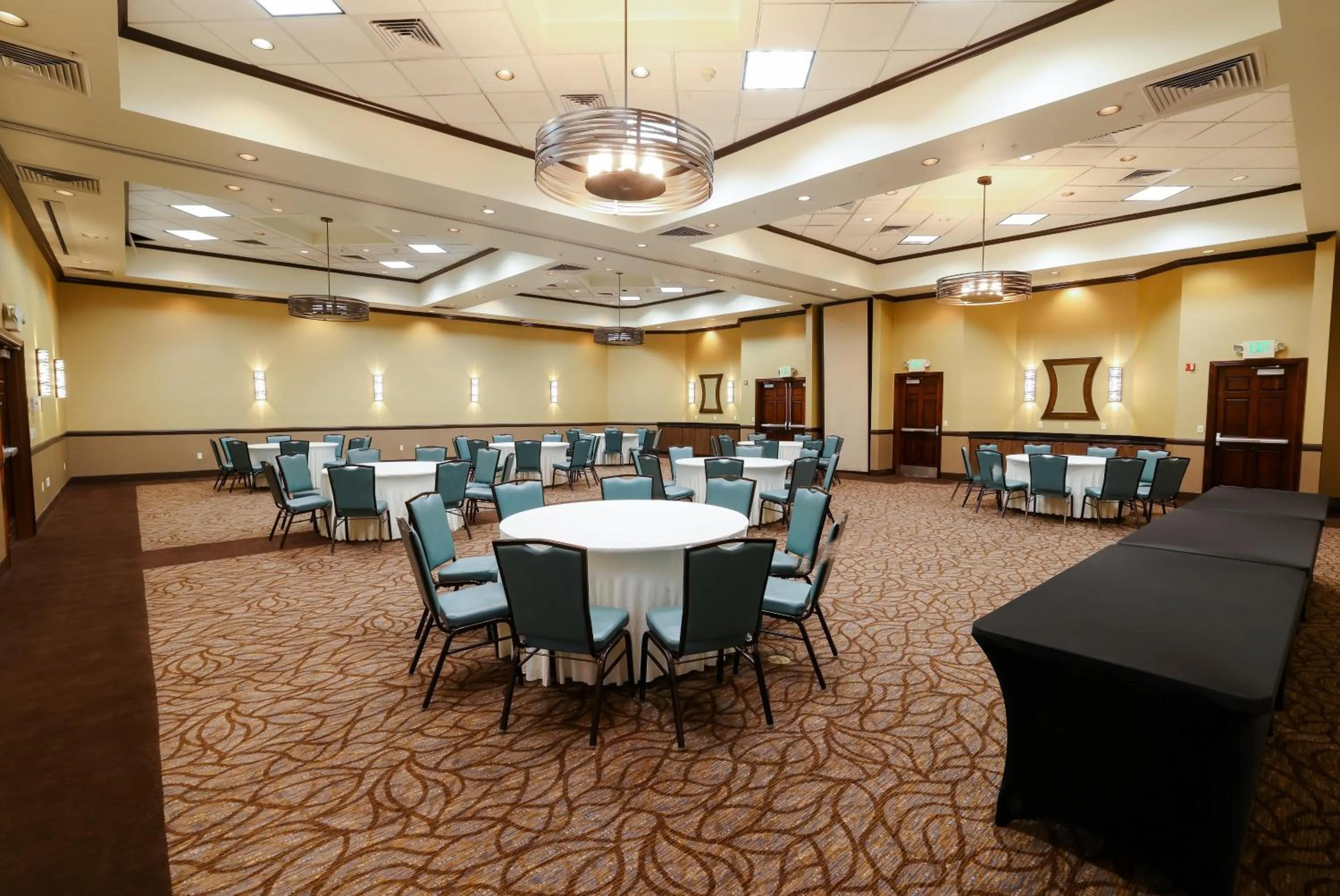 Meeting/conference room in Hampton Inn & Suites Salt Lake City Airport