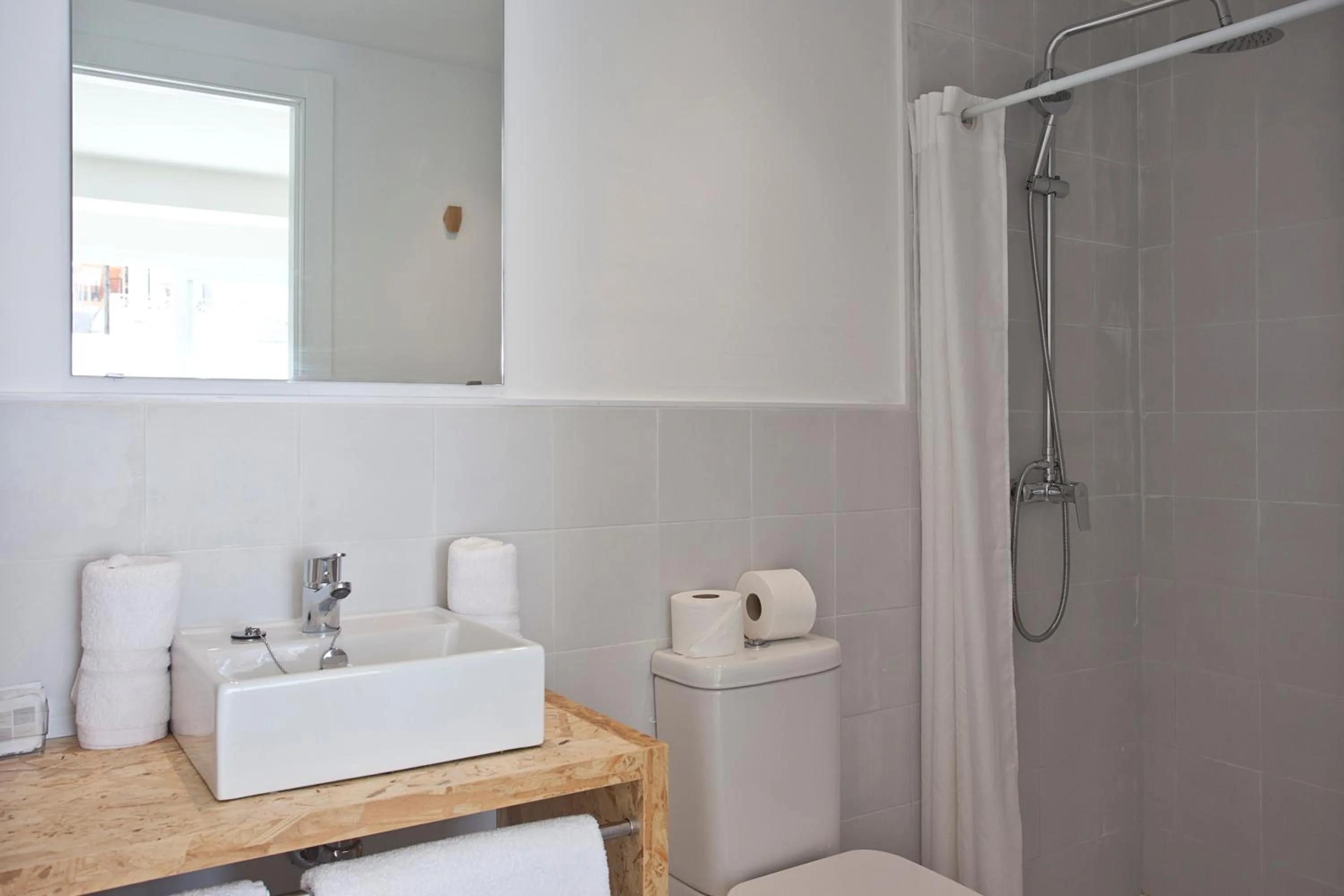 Bathroom in BJ Cala Morlanda Estudios