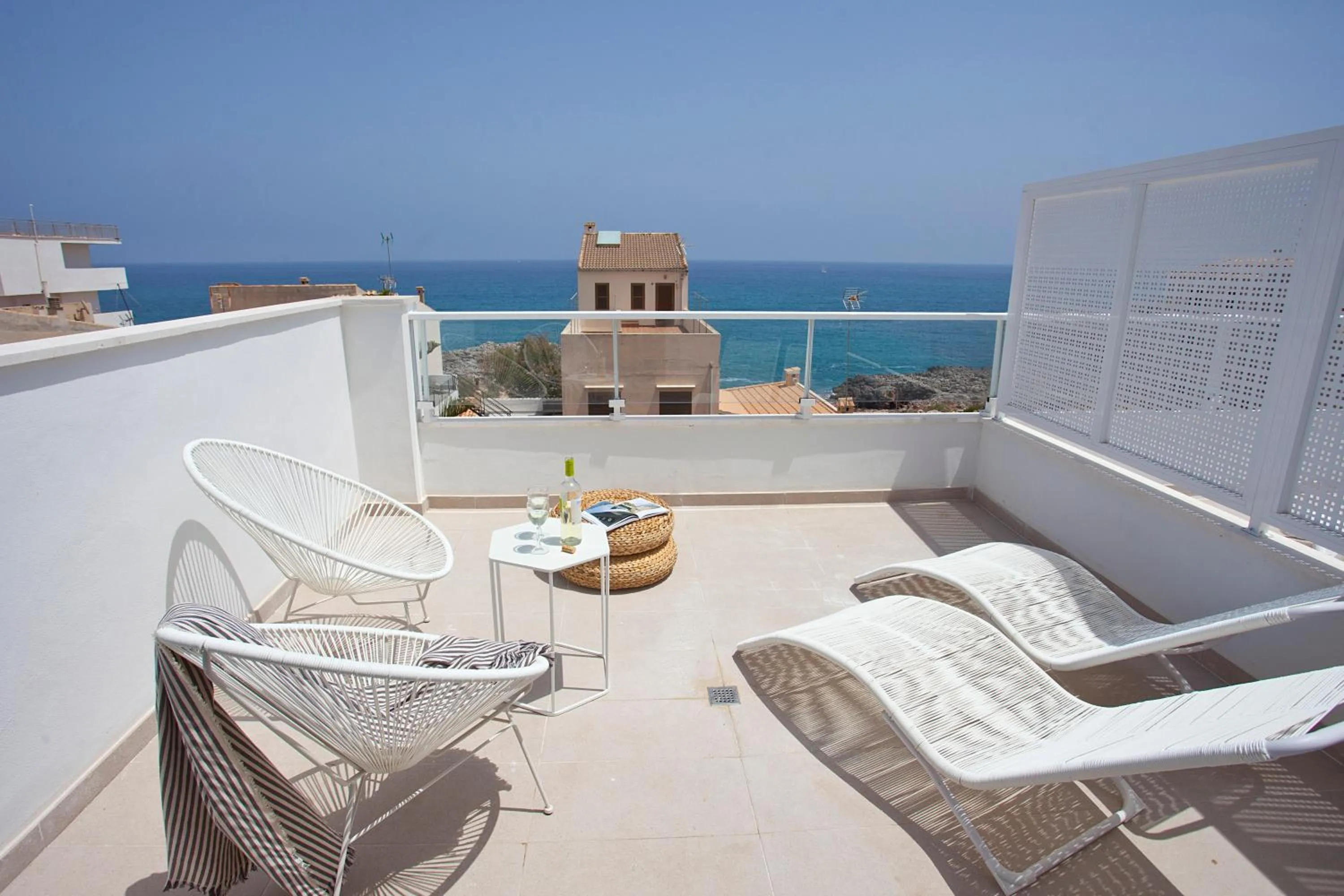 Balcony/Terrace in BJ Cala Morlanda Estudios
