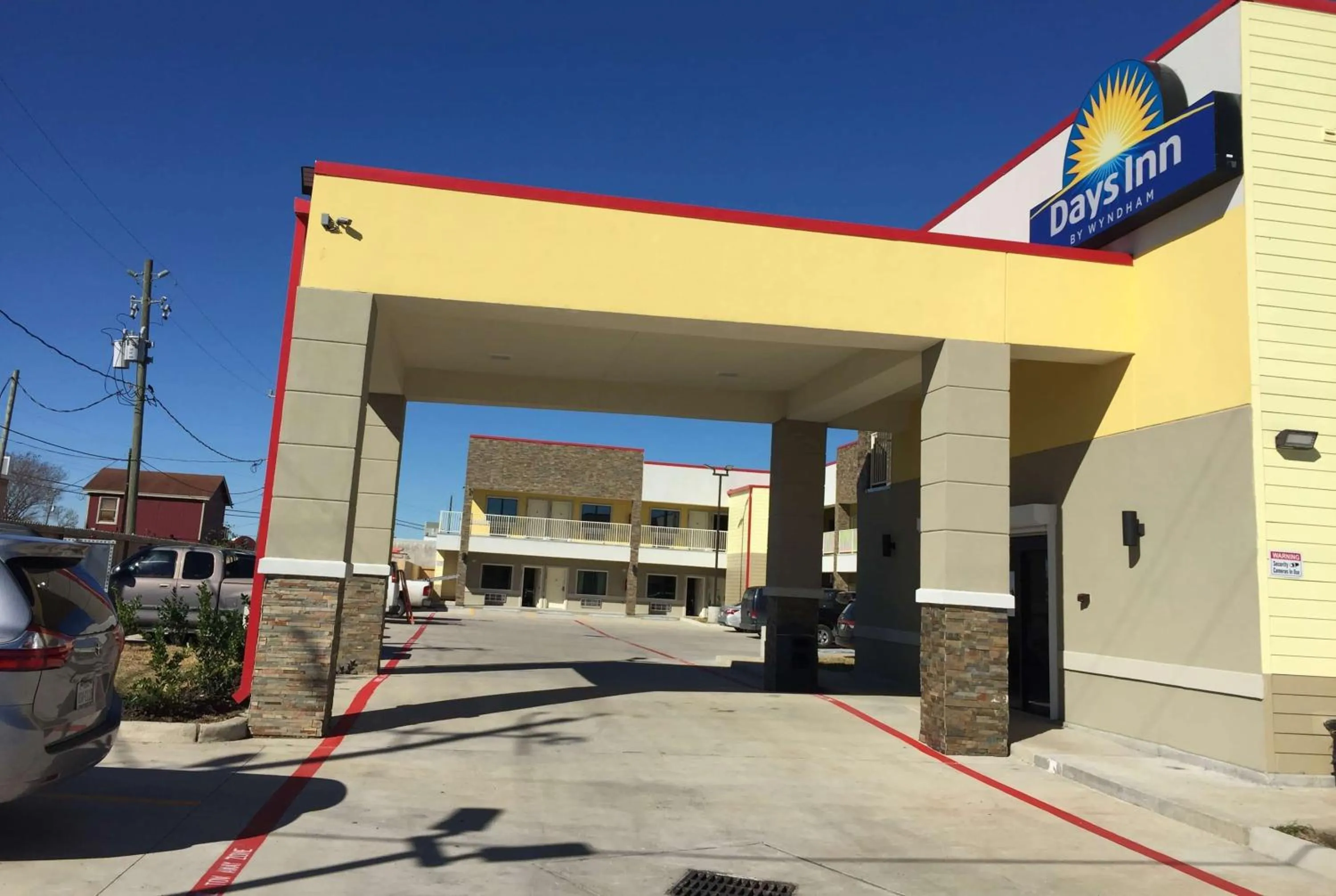 Property building in Days Inn by Wyndham Freeport