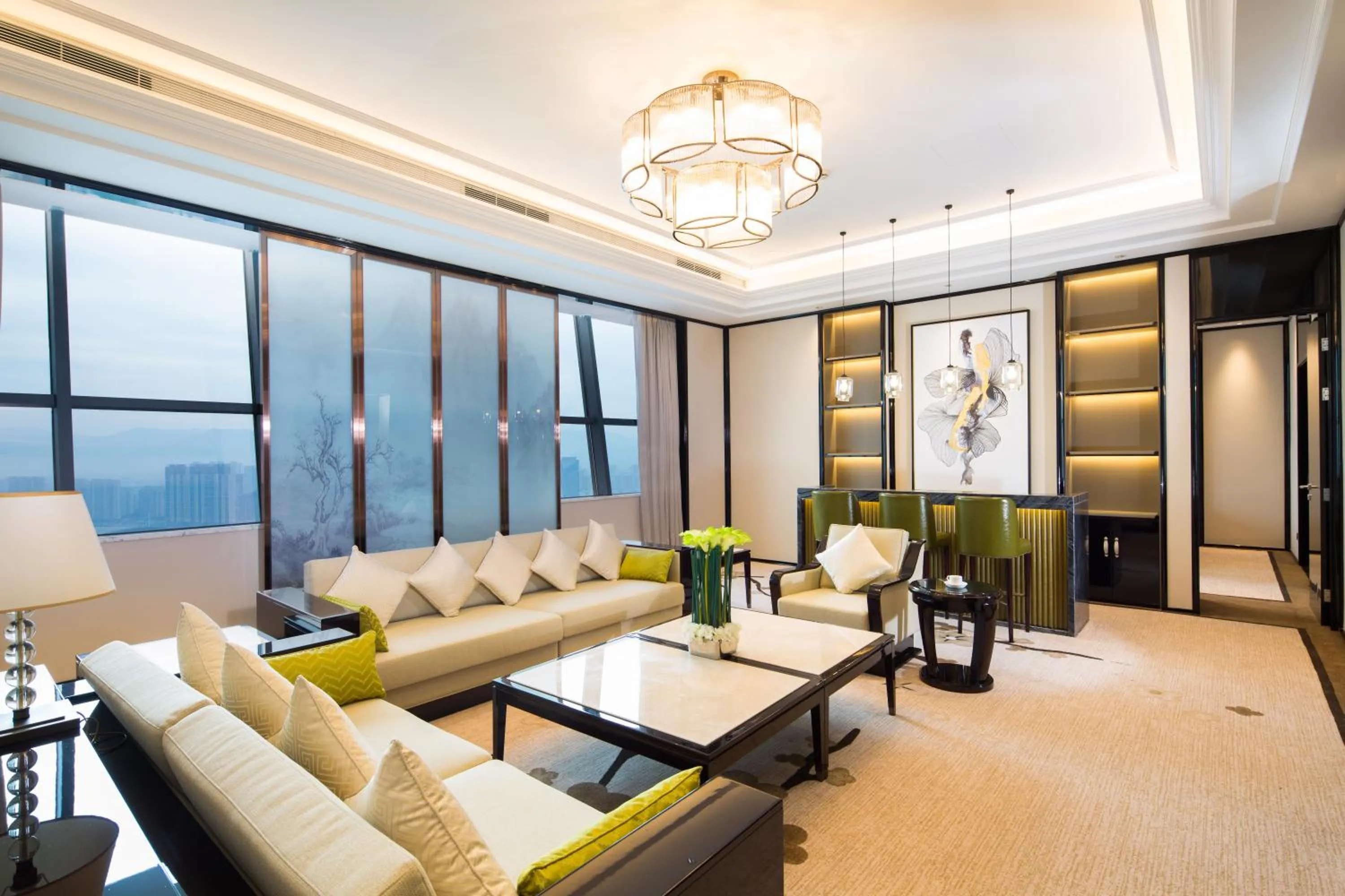 Living room in Howard Johnson Plaza Ningbo