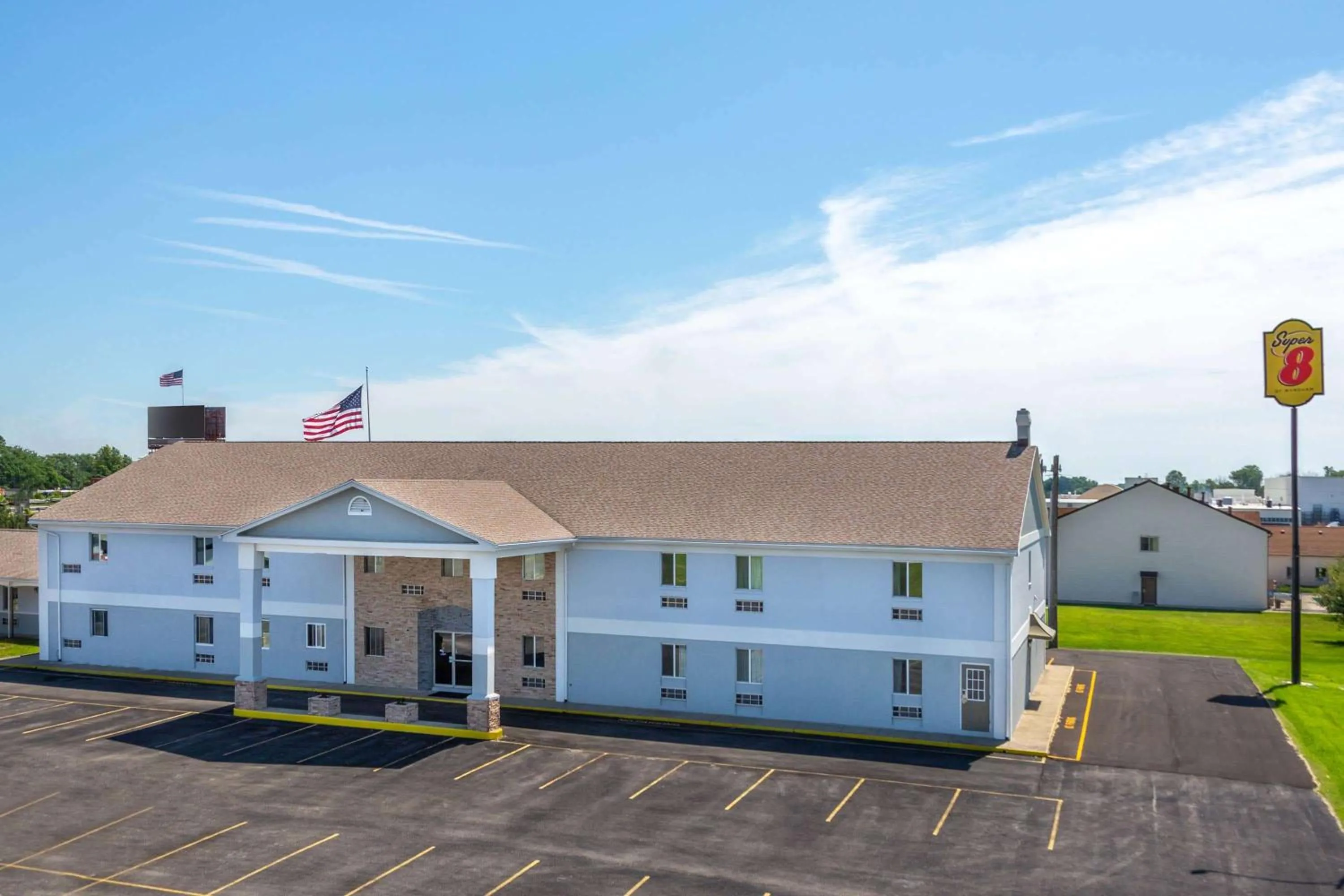 Property building in Travel Inn Of Sidney Ohio