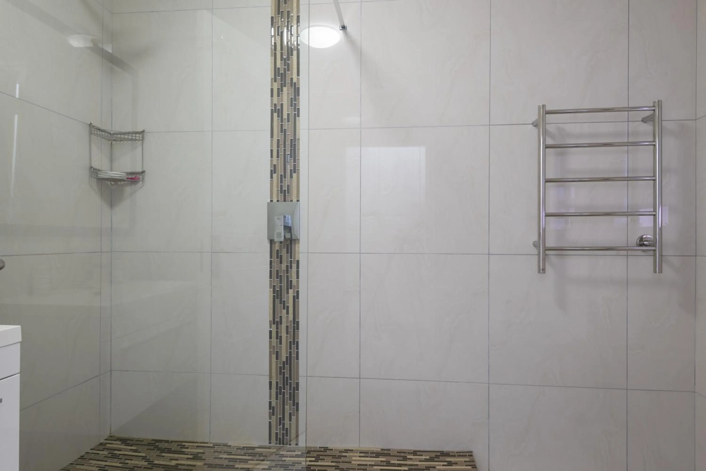 Shower in Dolphin Cove 2