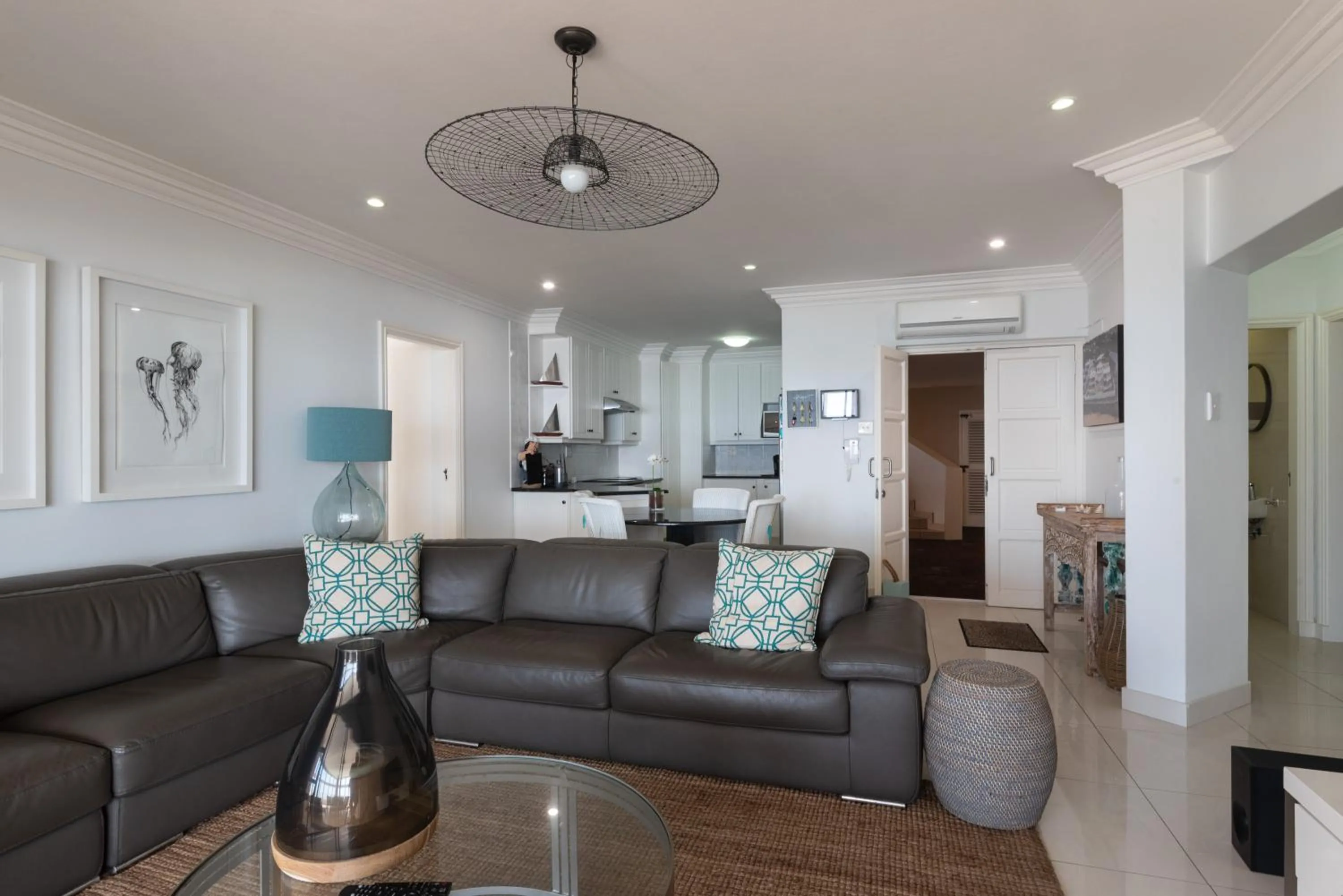 Kitchen or kitchenette in Dolphin Cove 2