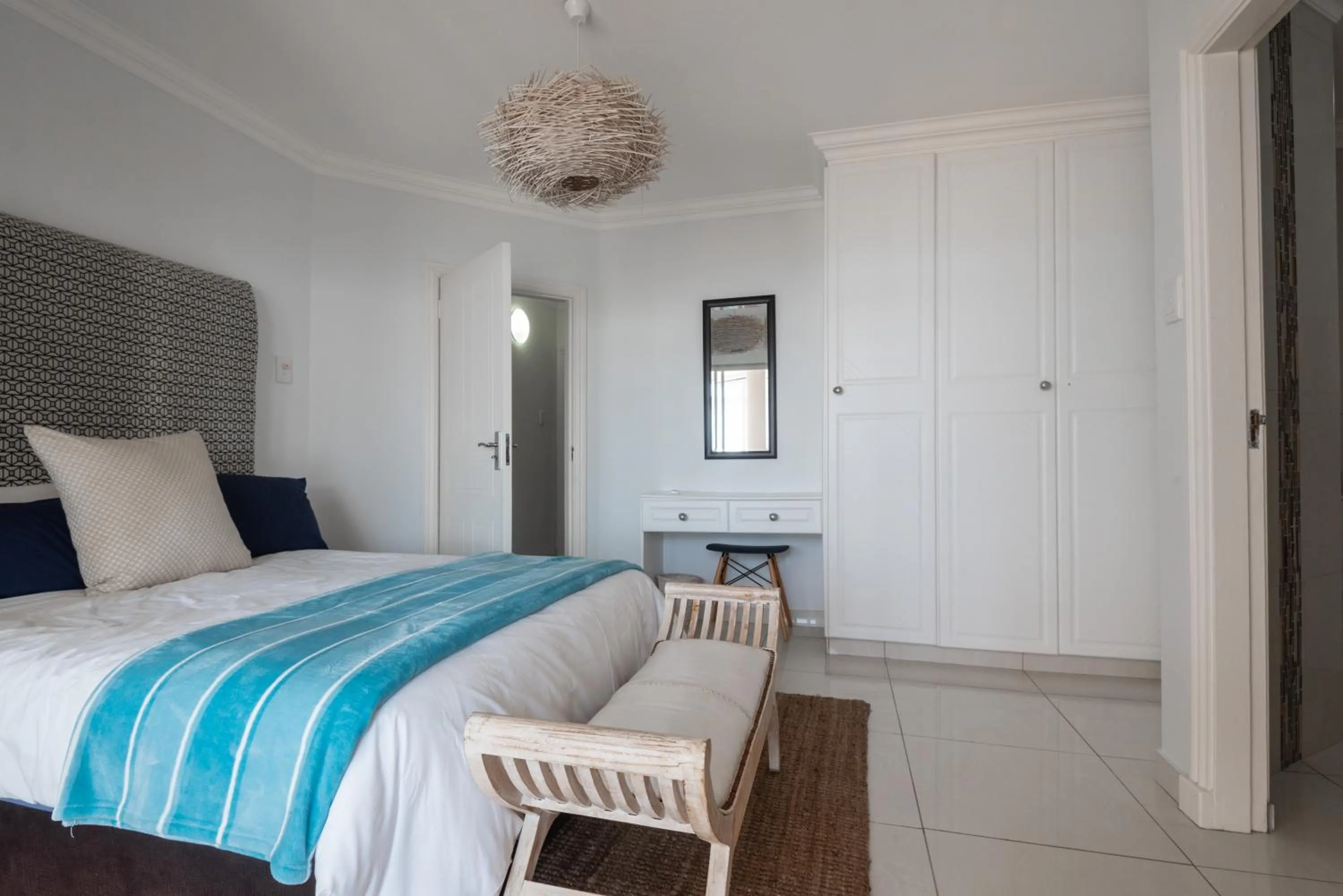 Bed in Dolphin Cove 2