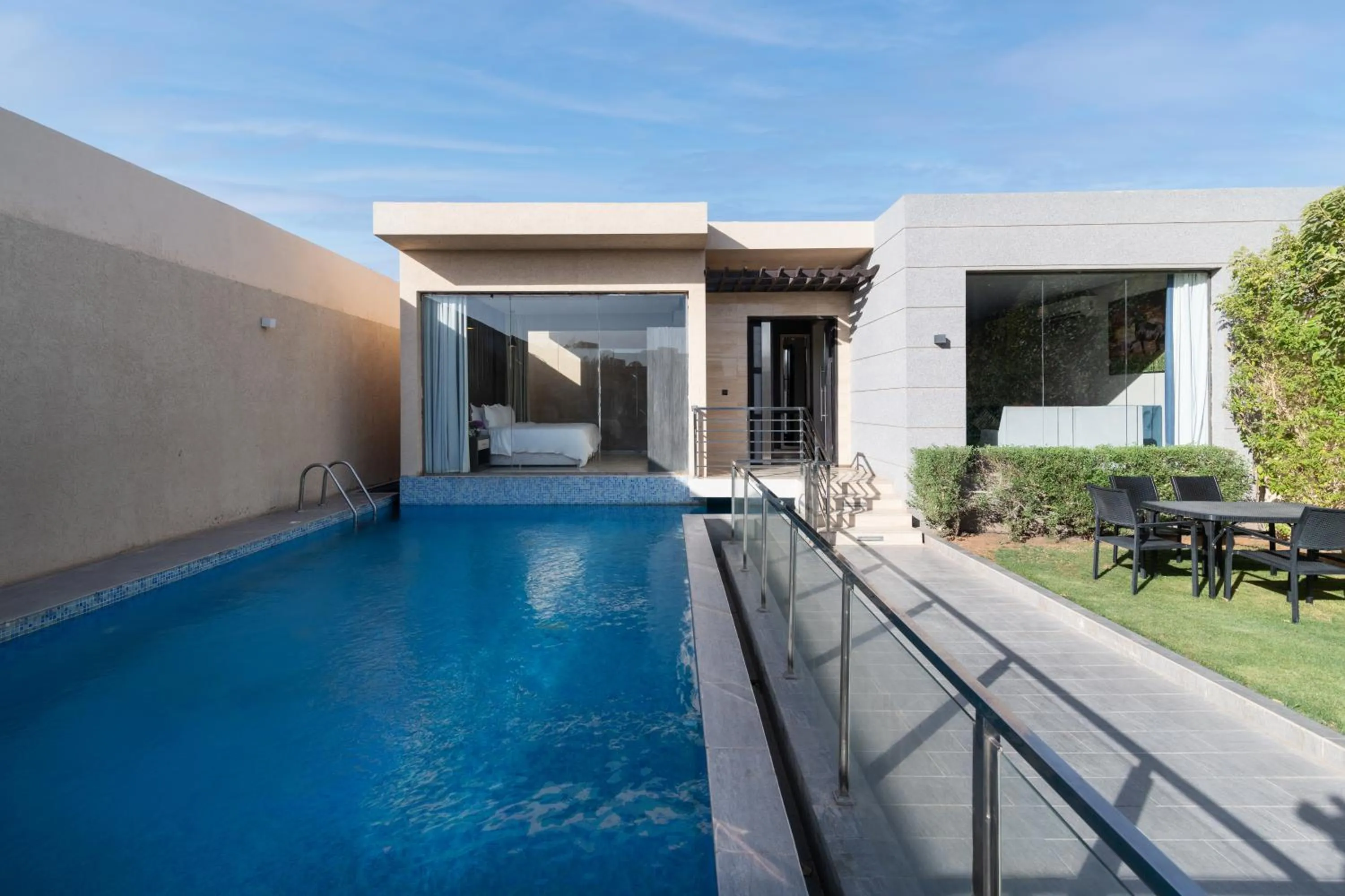 The Corner Hotel Resorts - Riyadh