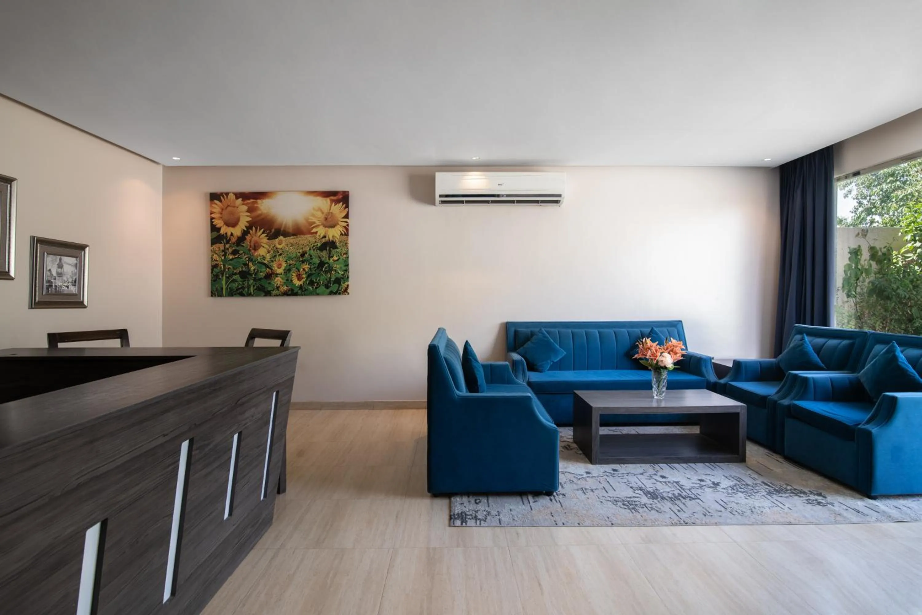 The Corner Hotel Resorts - Riyadh