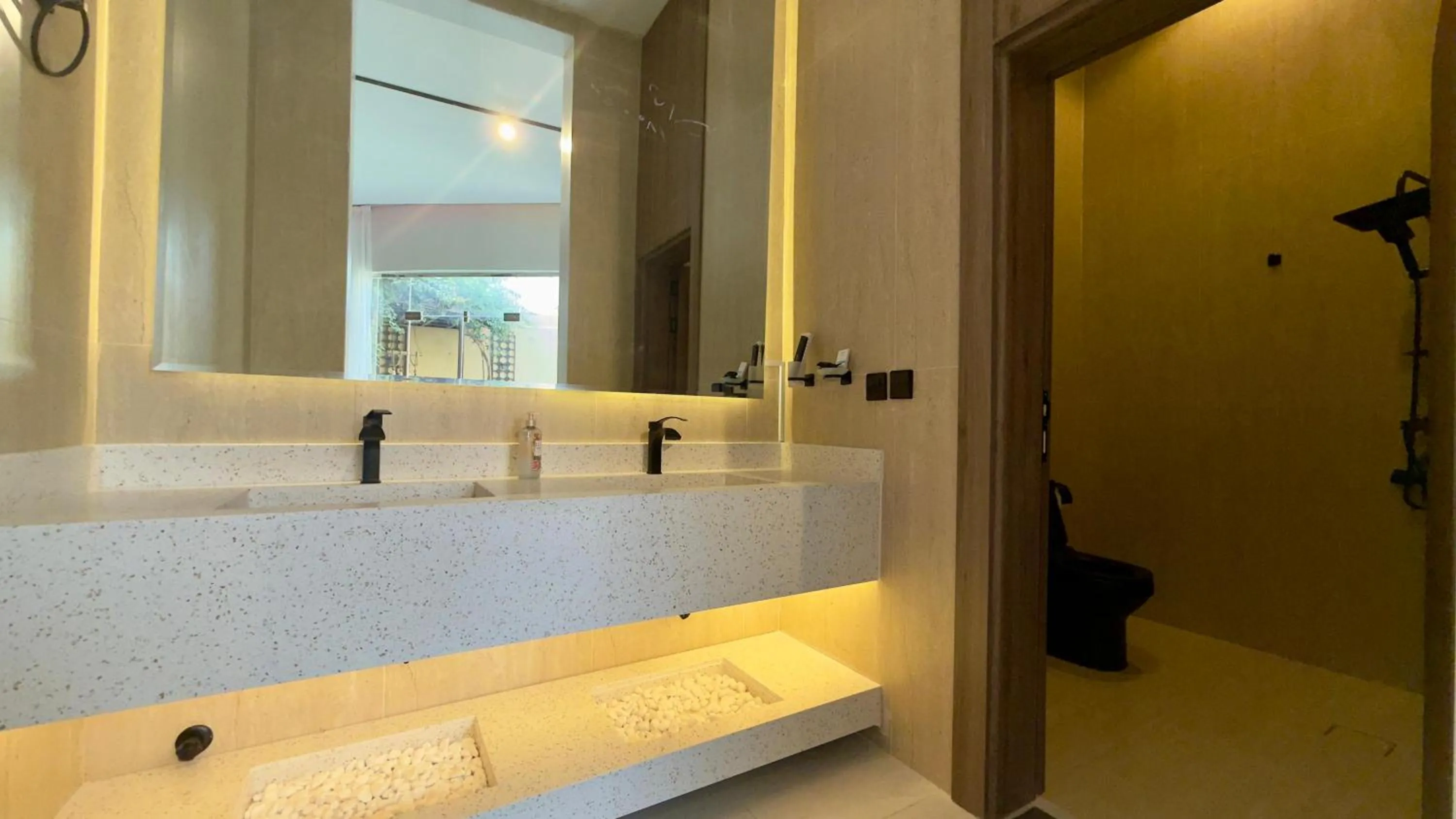 Fi Resorts - Riyadh