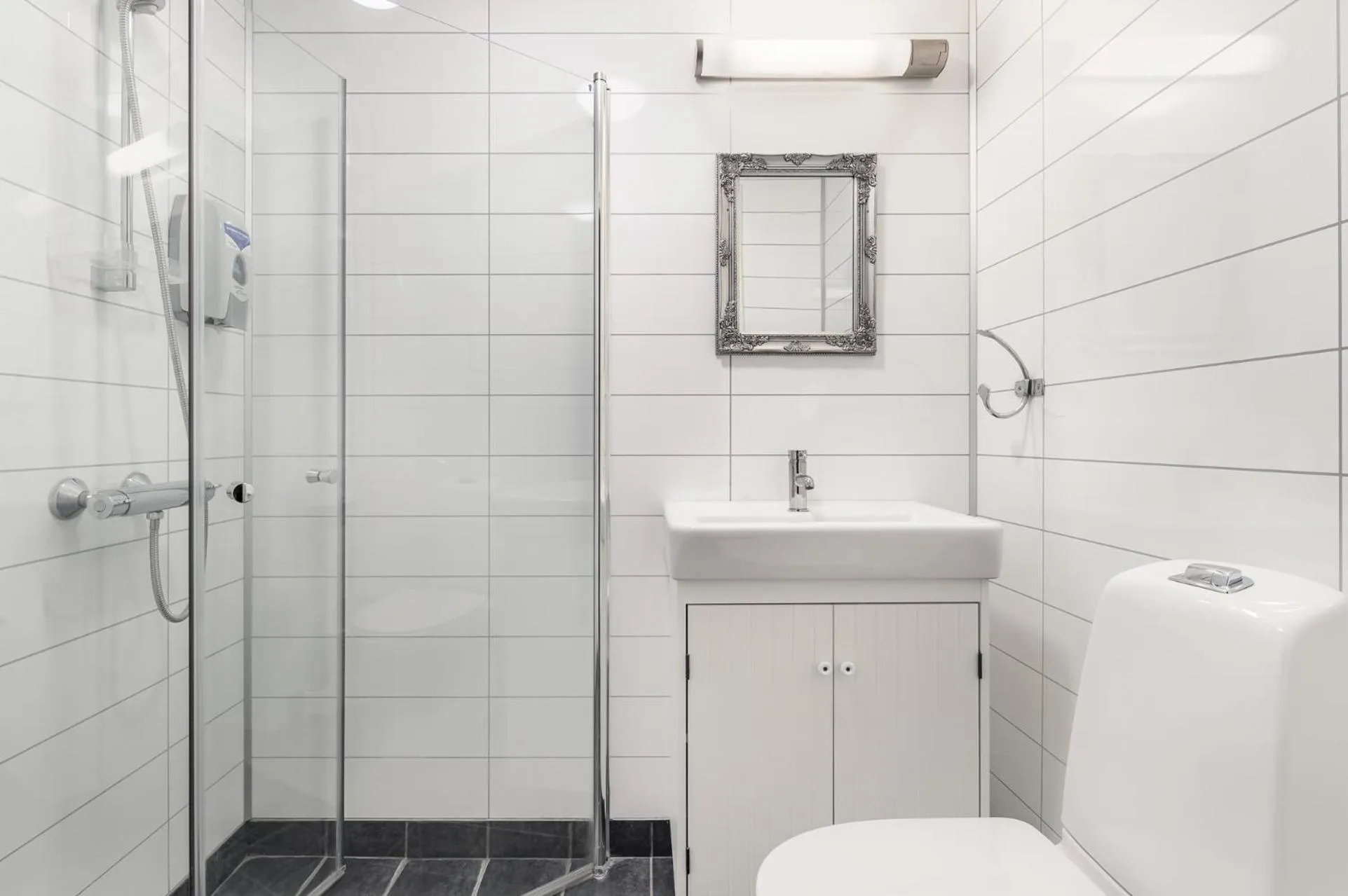 Shower in Namsentunet