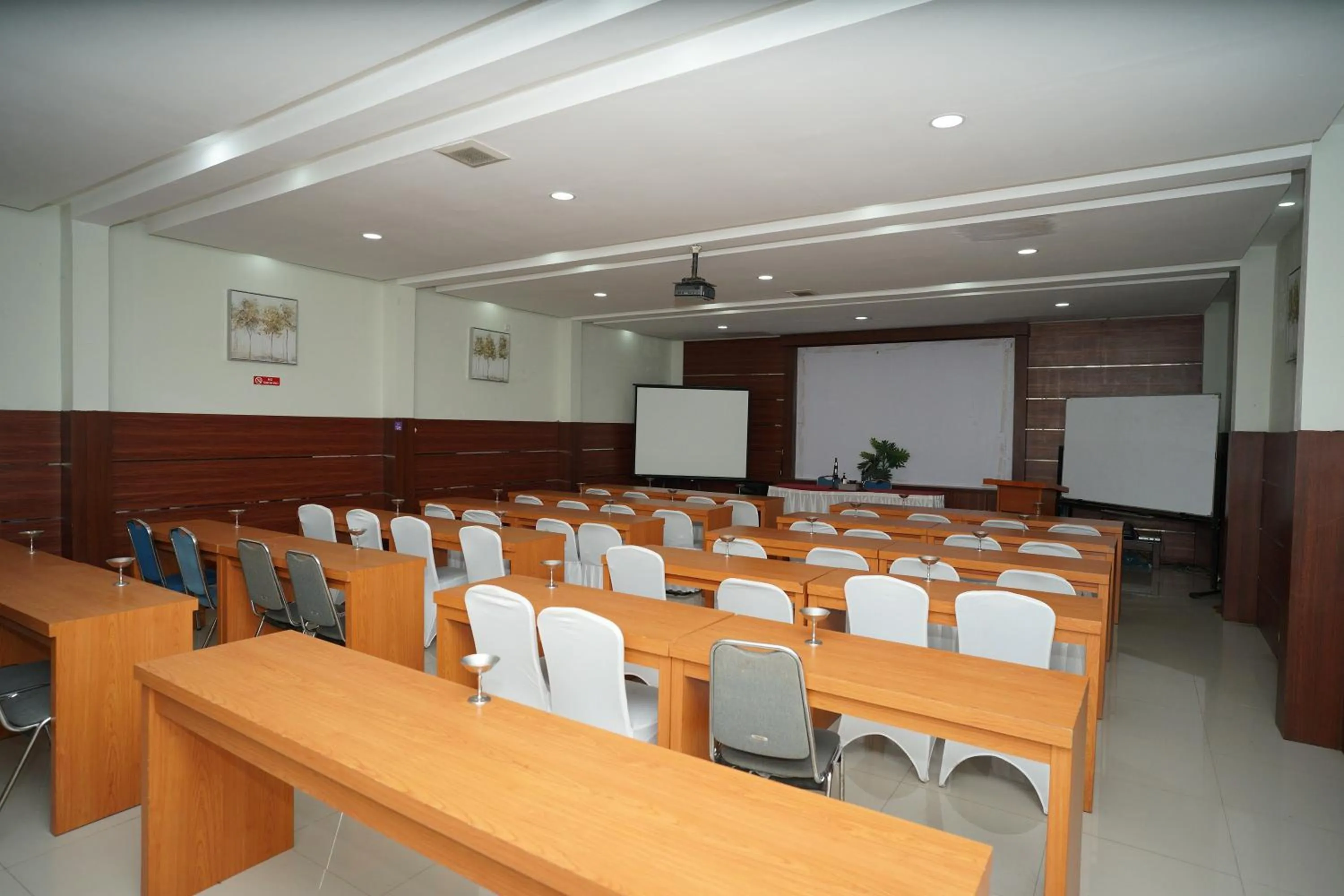 Meeting/conference room in Citere Resort Hotel