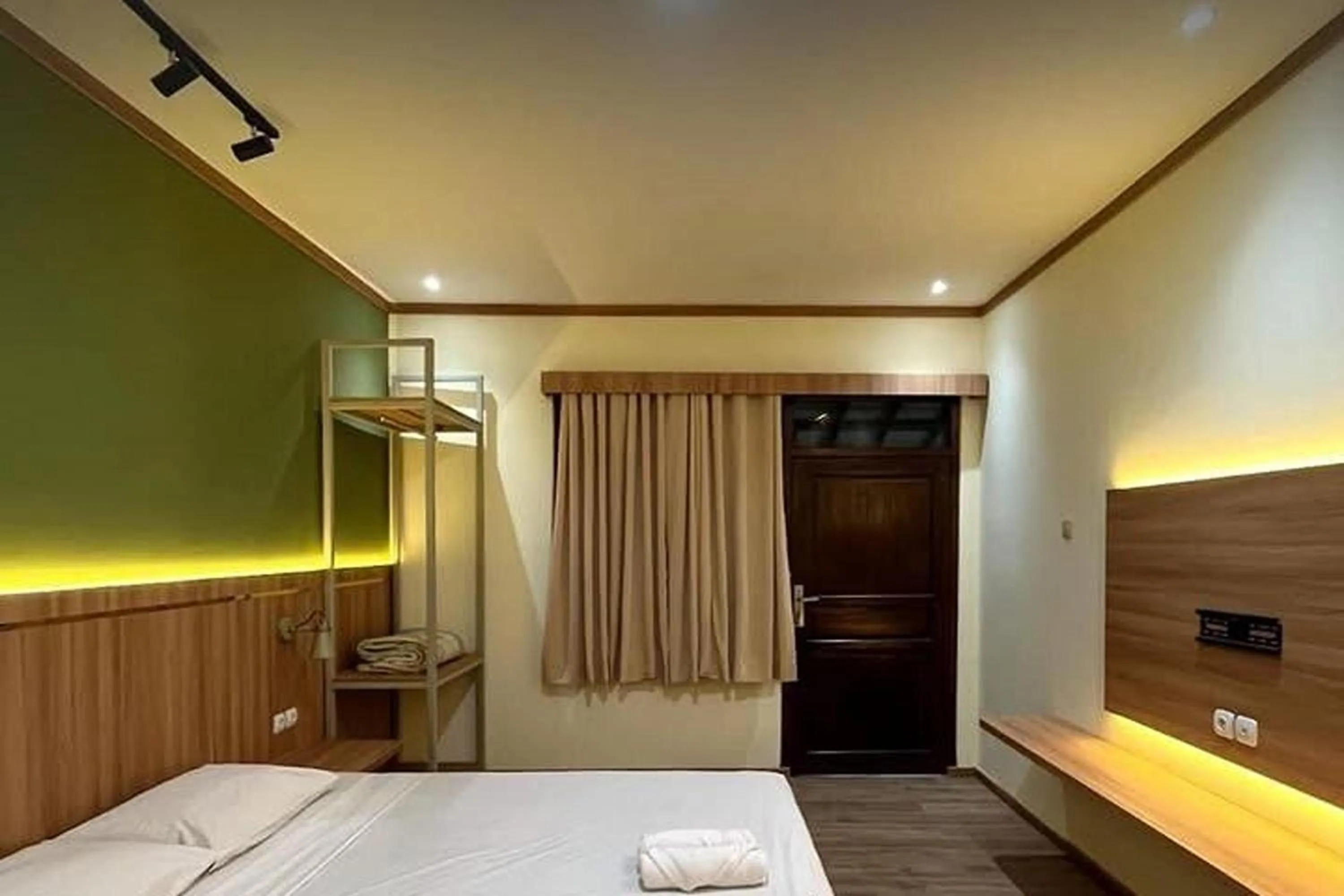 Bed in Citere Resort Hotel