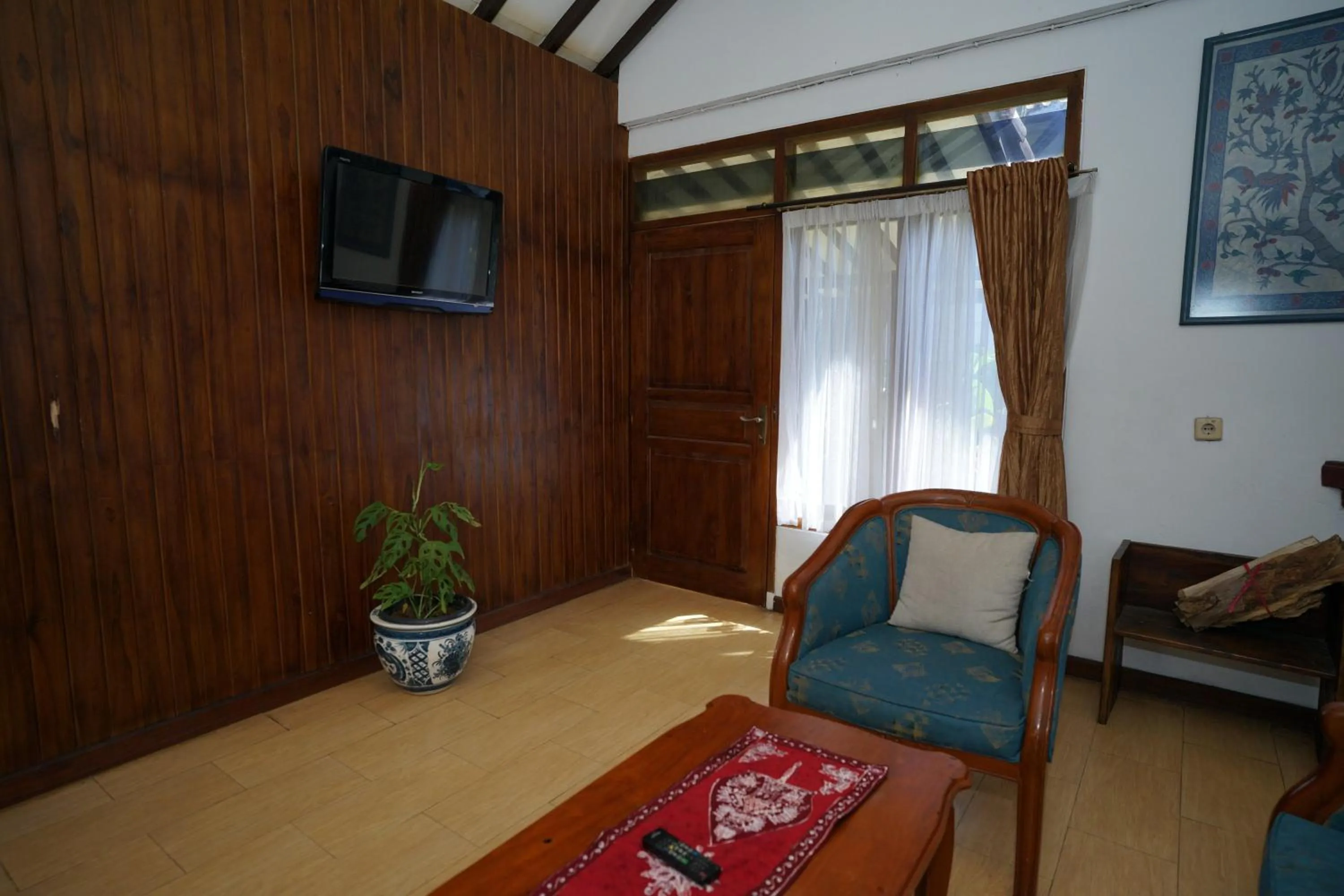 TV and multimedia in Citere Resort Hotel