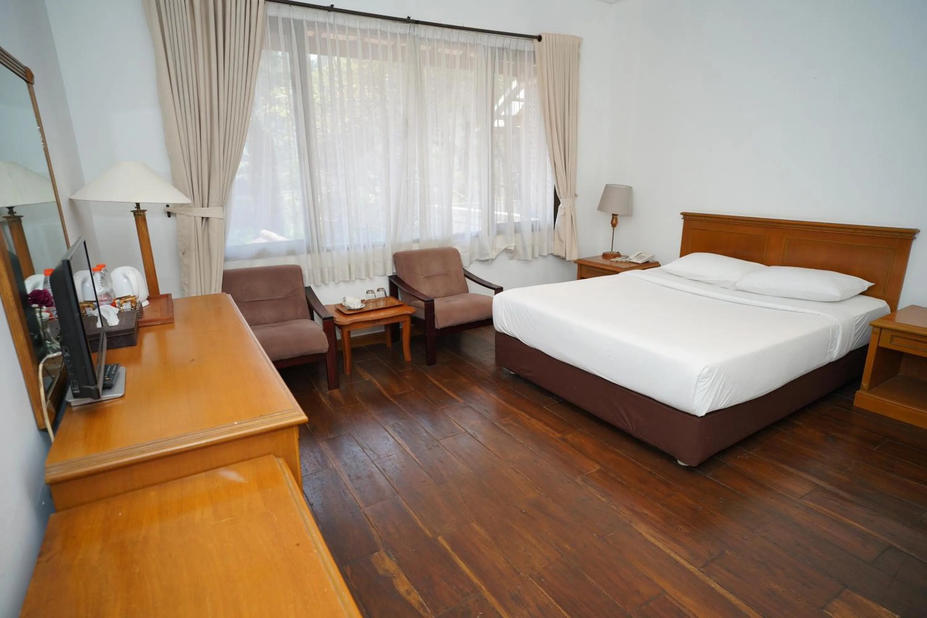 Bed in Citere Resort Hotel