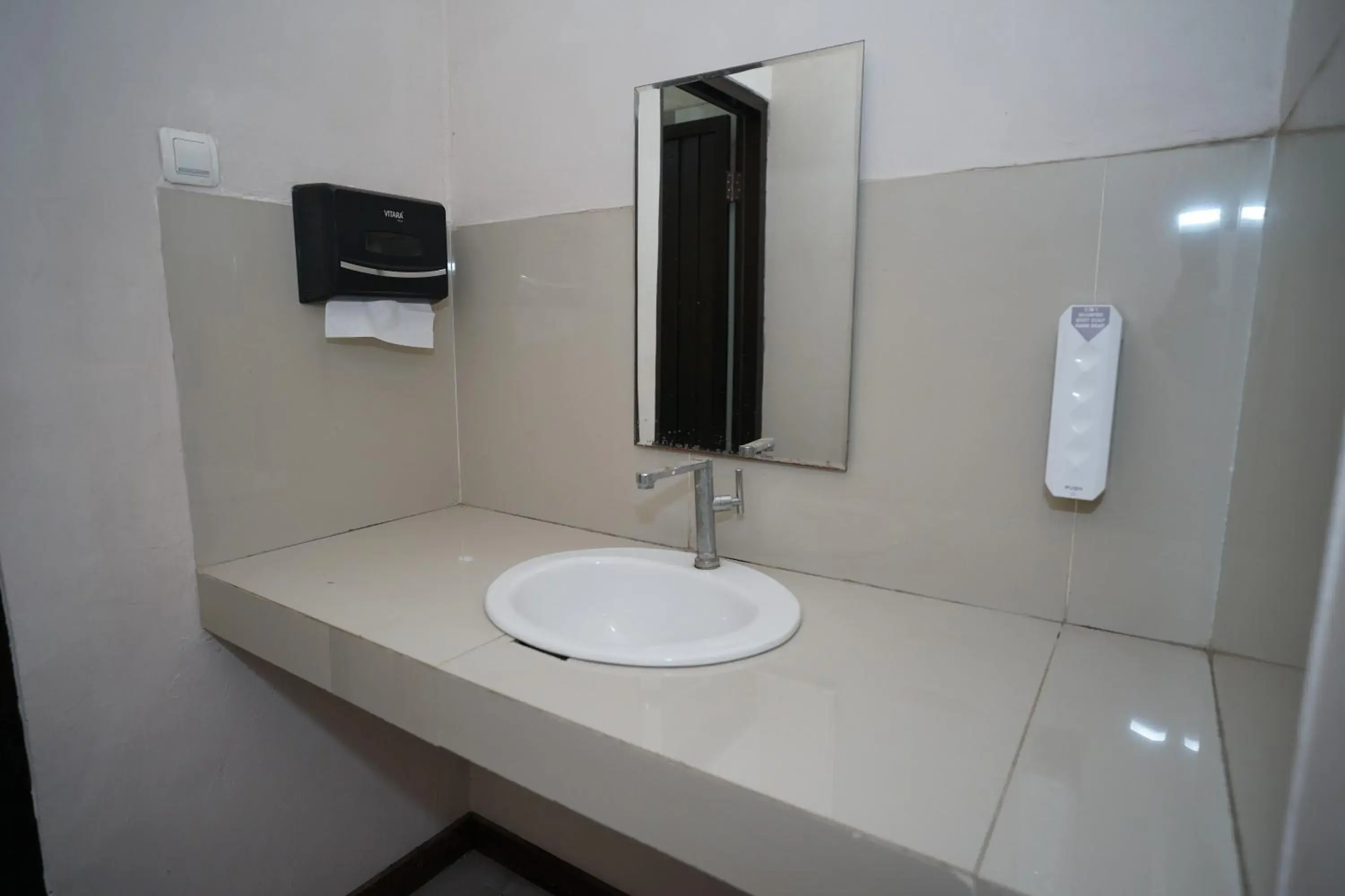 Bathroom in Hotel Citere II Bathroom in Hotel Citere II